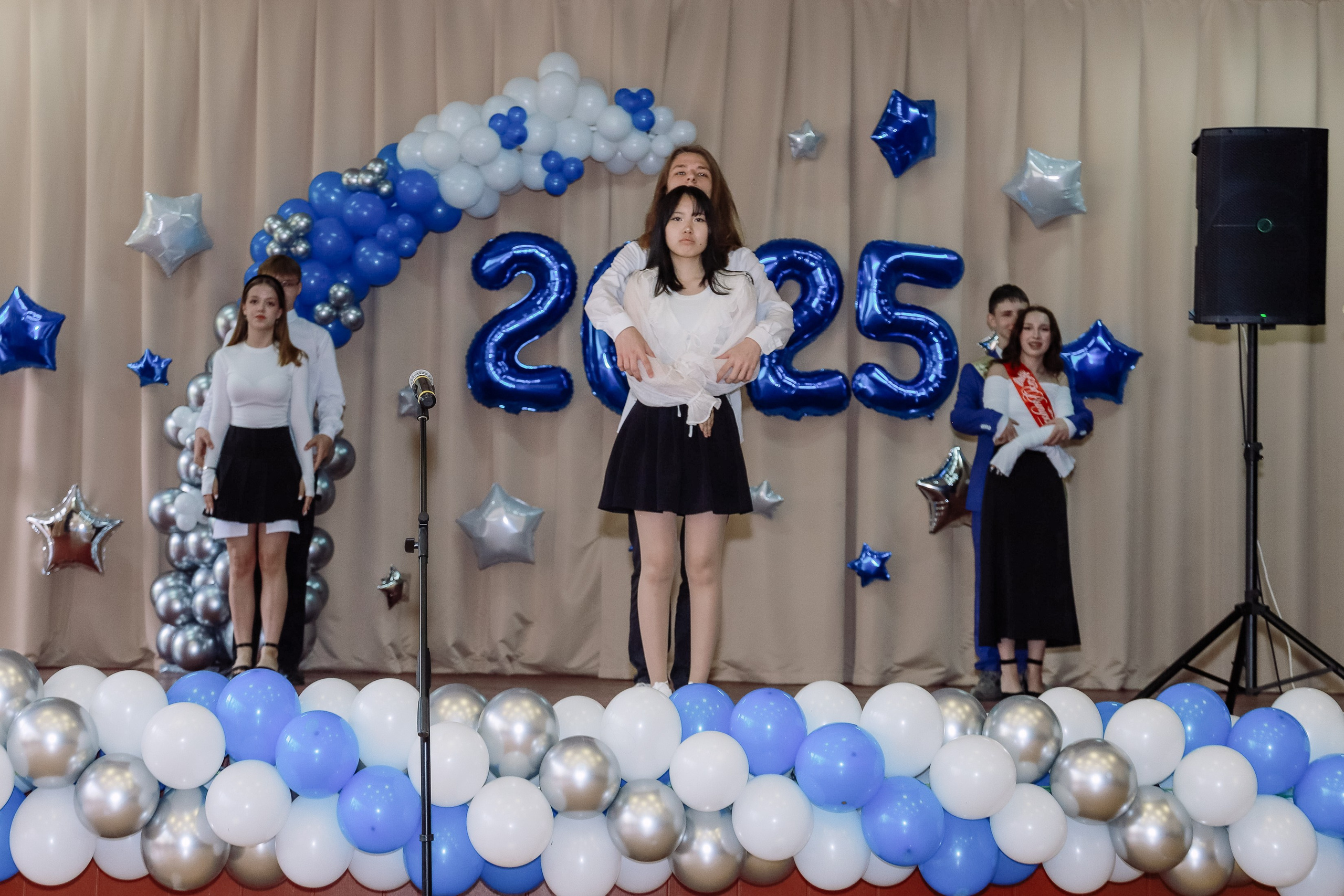 Последний звонок 9 кл № 26. Фотограф Юлия Мальцева