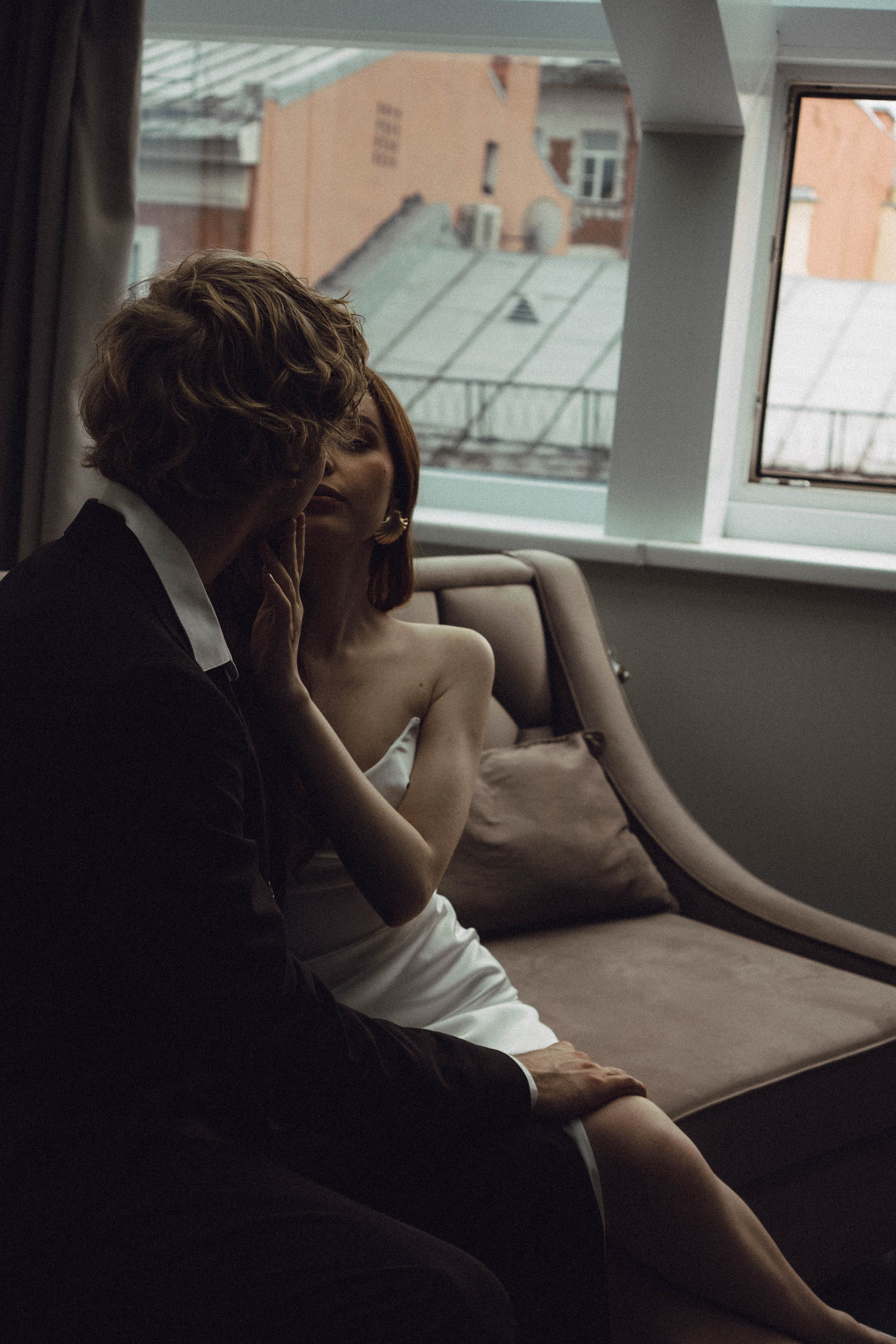 СВАДЕБНАЯ СЬЕМКА В ОТЕЛЕ. СБОРЫ ЖЕНИХА И НЕВЕСТЫ И ТАКЖЕ ТОР И ПОДГОТОВКА К ПРОГУЛКЕ. Профессиональный фотограф, Санкт-Петербург — Виктория Богомолова