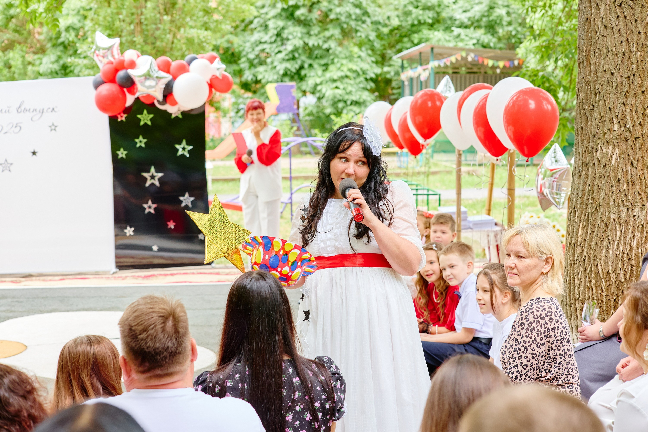 Выпускной 45 сад. Фотограф Выпускные альбомы Таганрог Сергей Коробченко