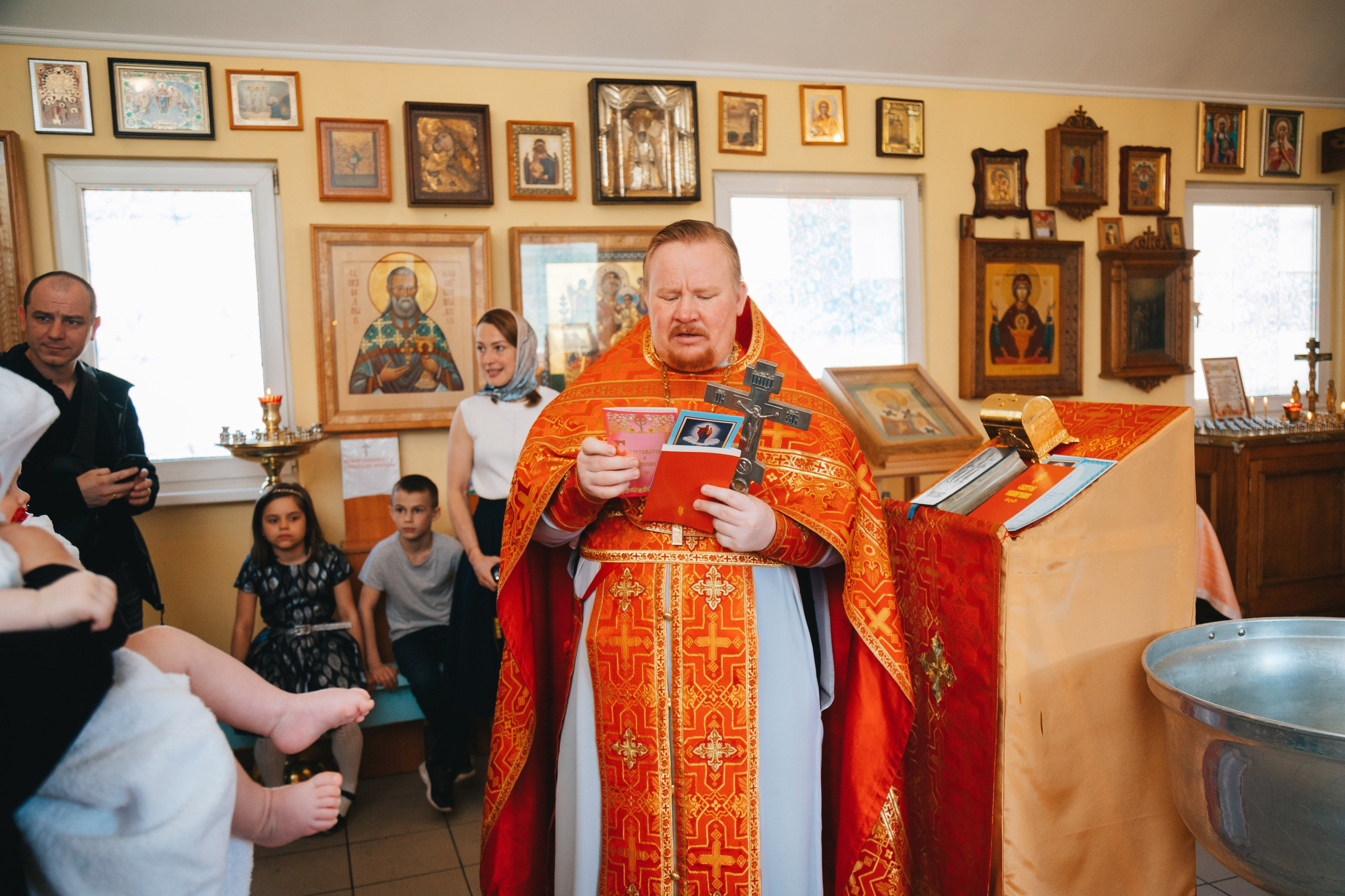 Крещение Свята. Семейный lifestyle фотограф в Санкт-Петербурге Людмила Пахомова