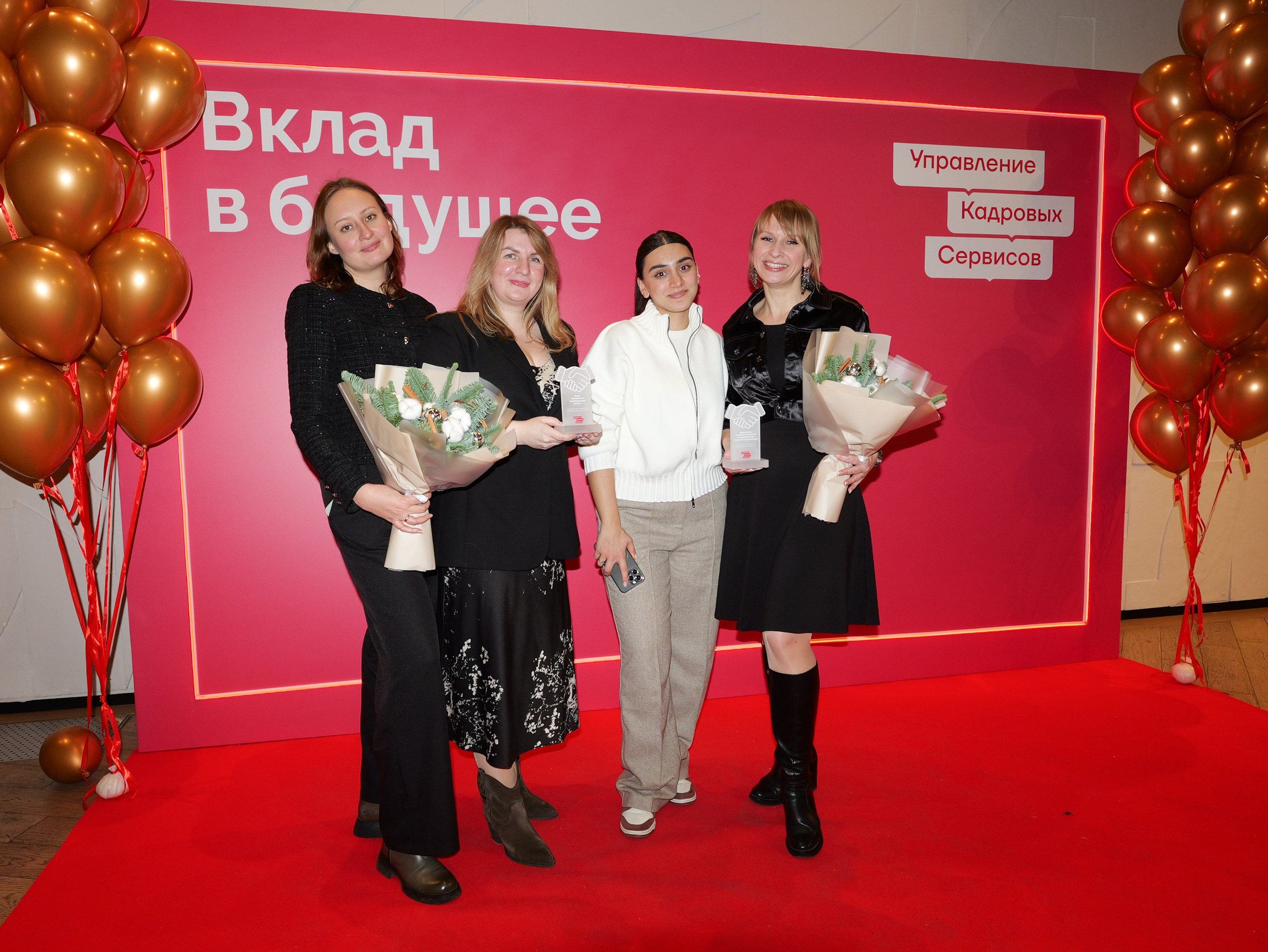 Вклад в будущее. ВДНХ. Портретная фотография тахир лебедев