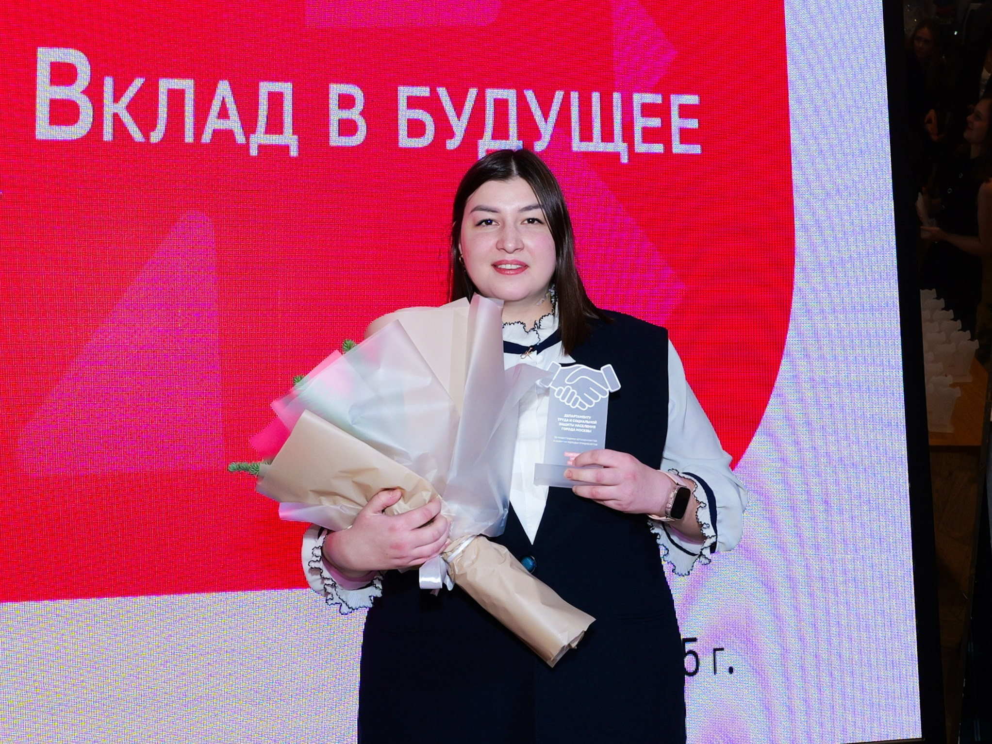 Вклад в будущее. ВДНХ. Портретная фотография тахир лебедев