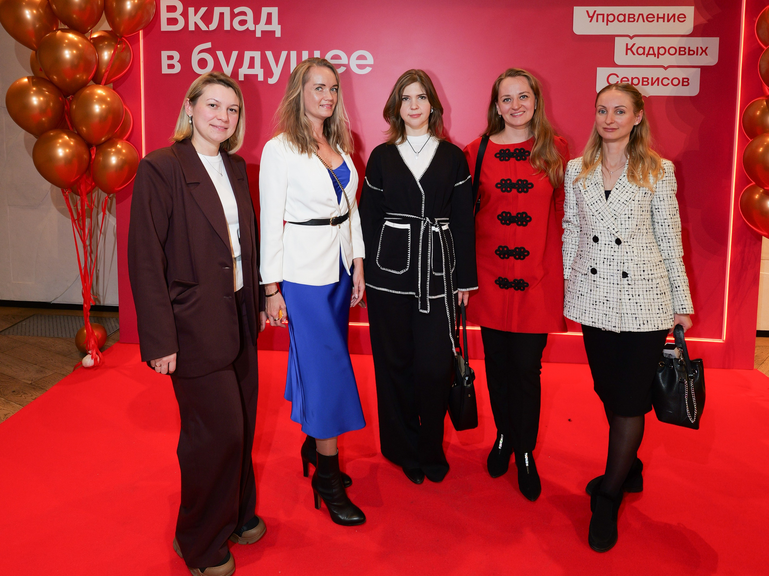 Вклад в будущее. ВДНХ. Портретная фотография тахир лебедев