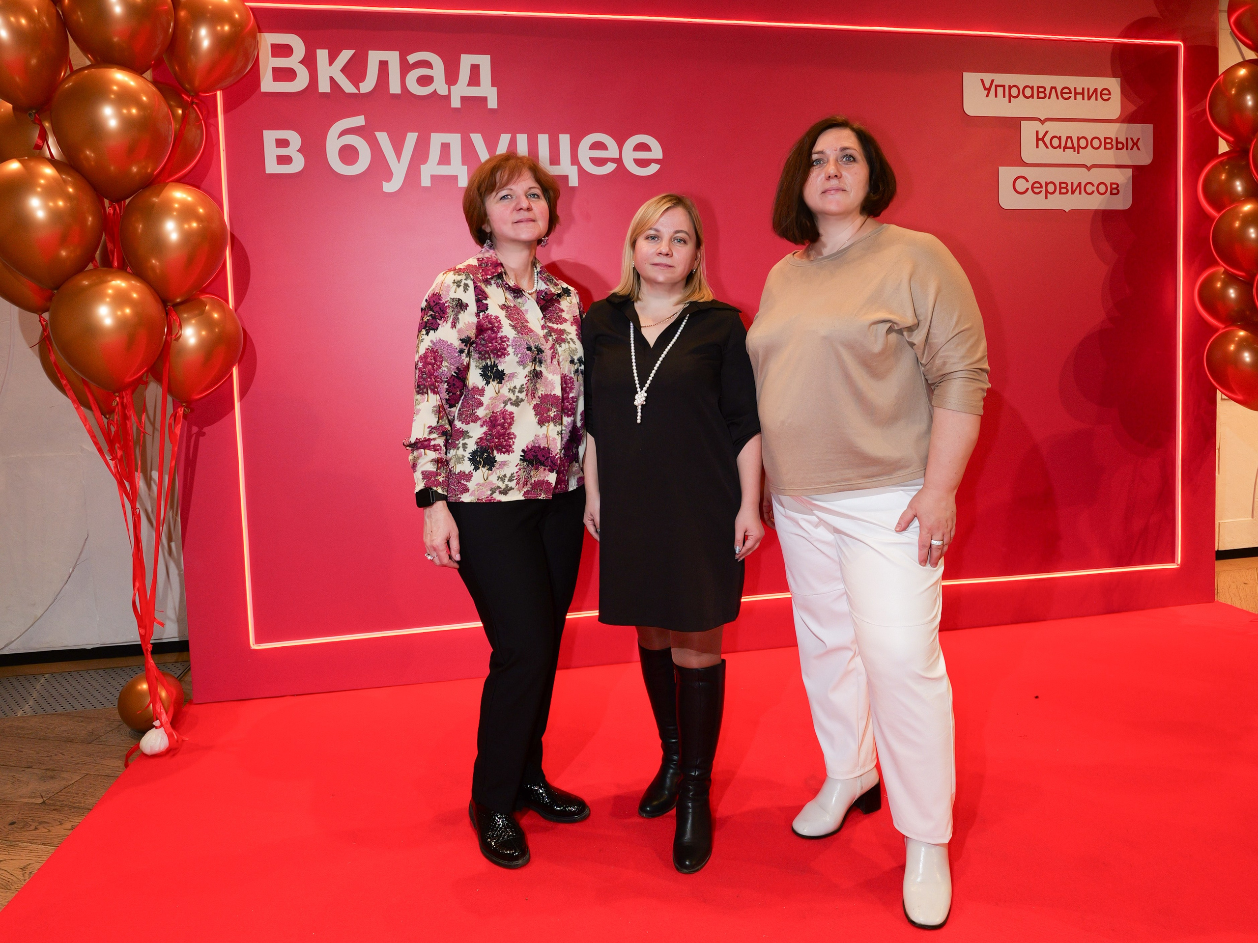 Вклад в будущее. ВДНХ. Портретная фотография тахир лебедев