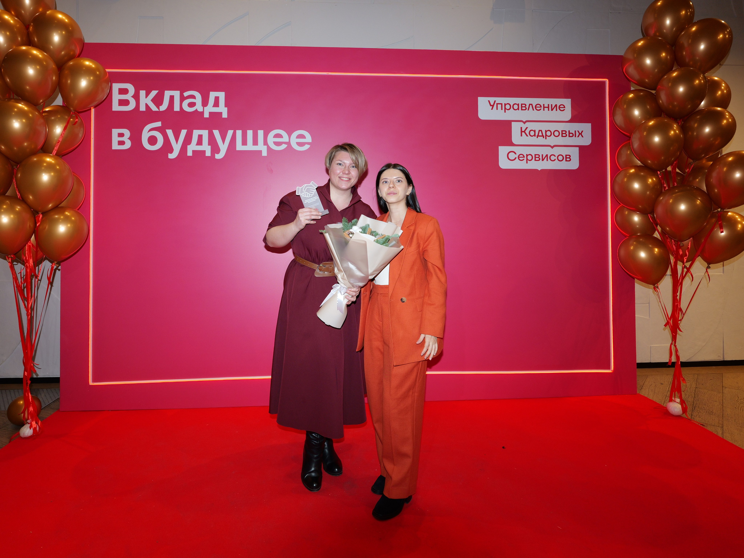 Вклад в будущее. ВДНХ. Портретная фотография тахир лебедев