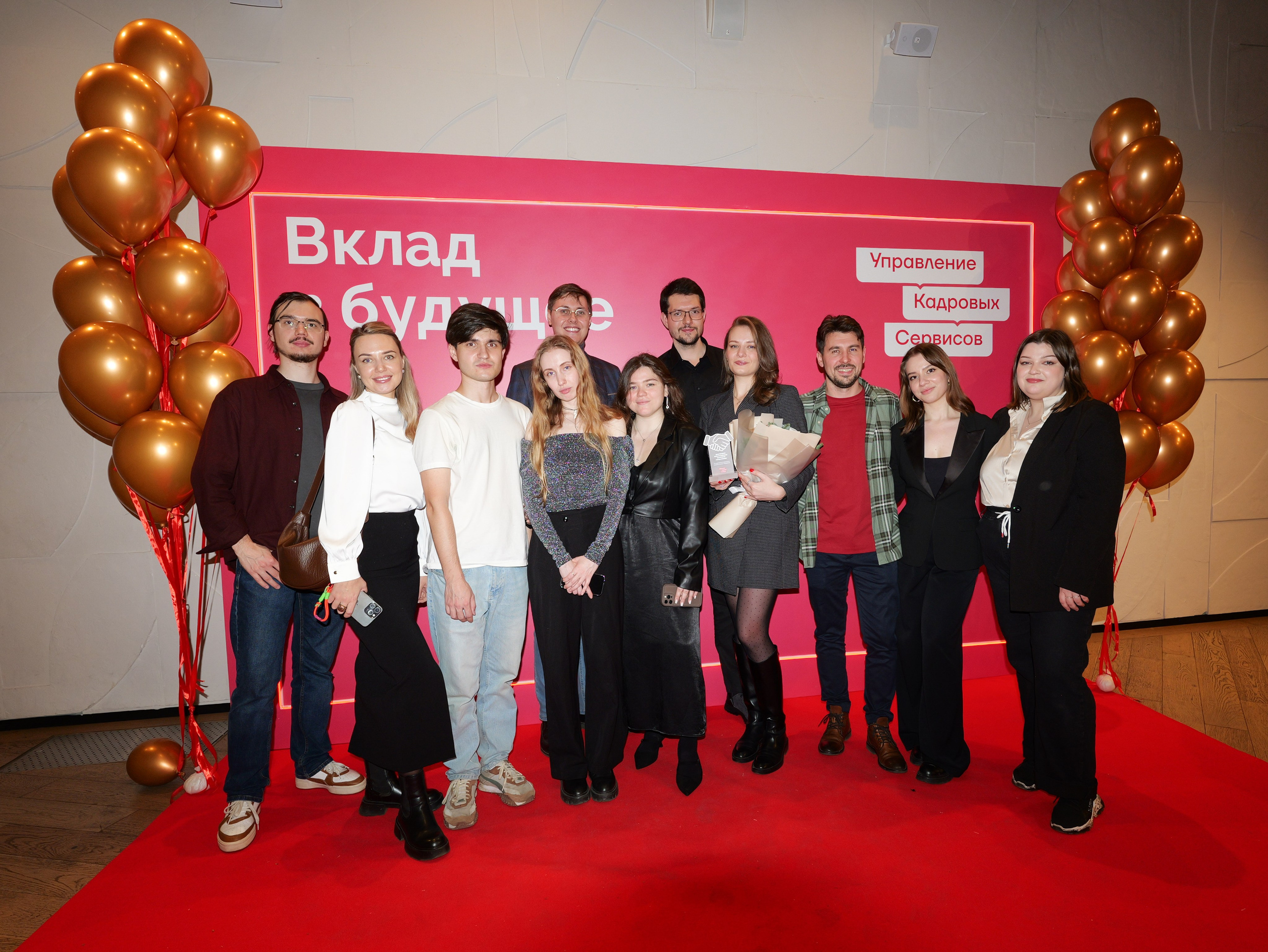 Вклад в будущее. ВДНХ. Портретная фотография тахир лебедев