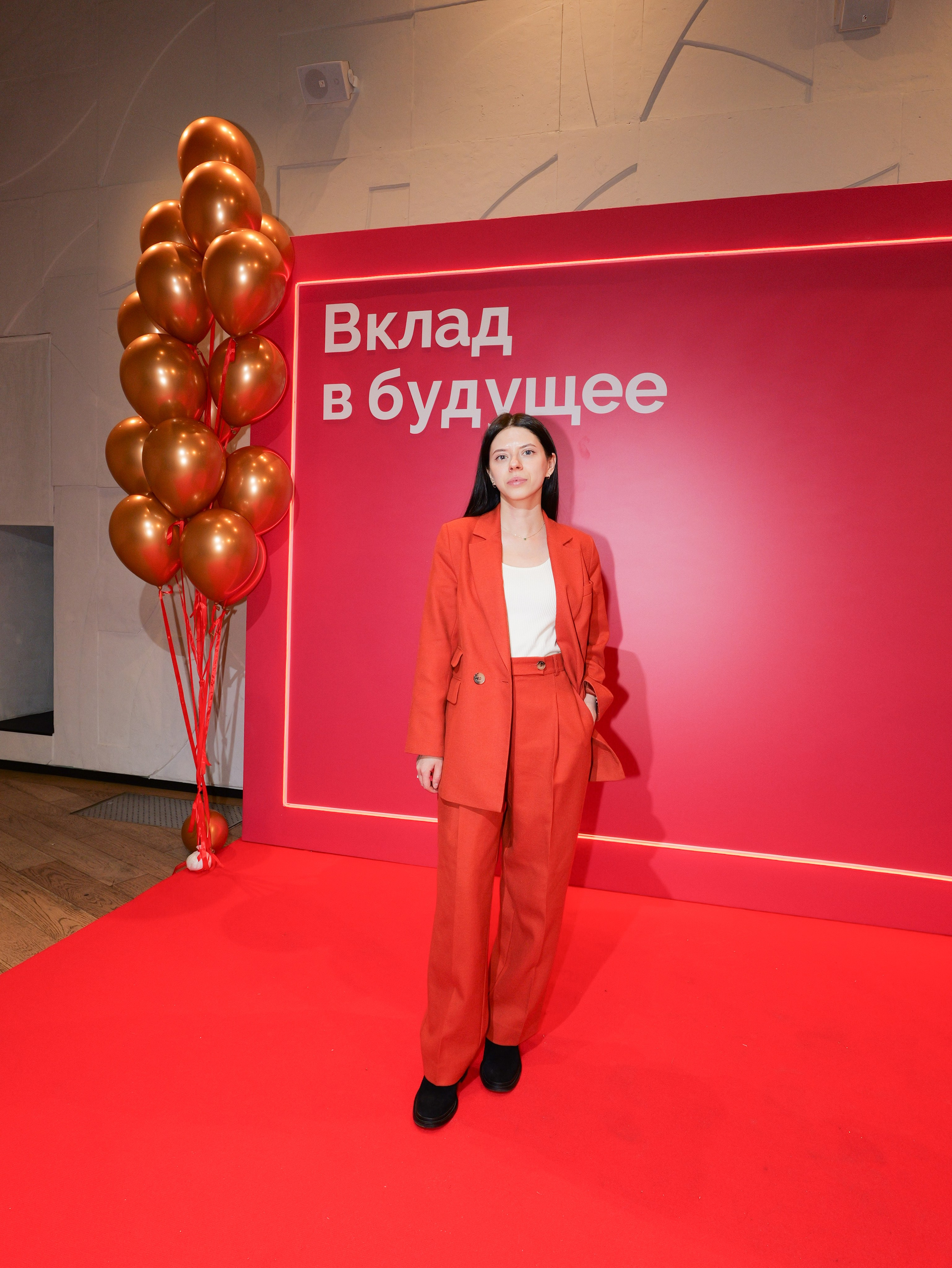Вклад в будущее. ВДНХ. Портретная фотография тахир лебедев