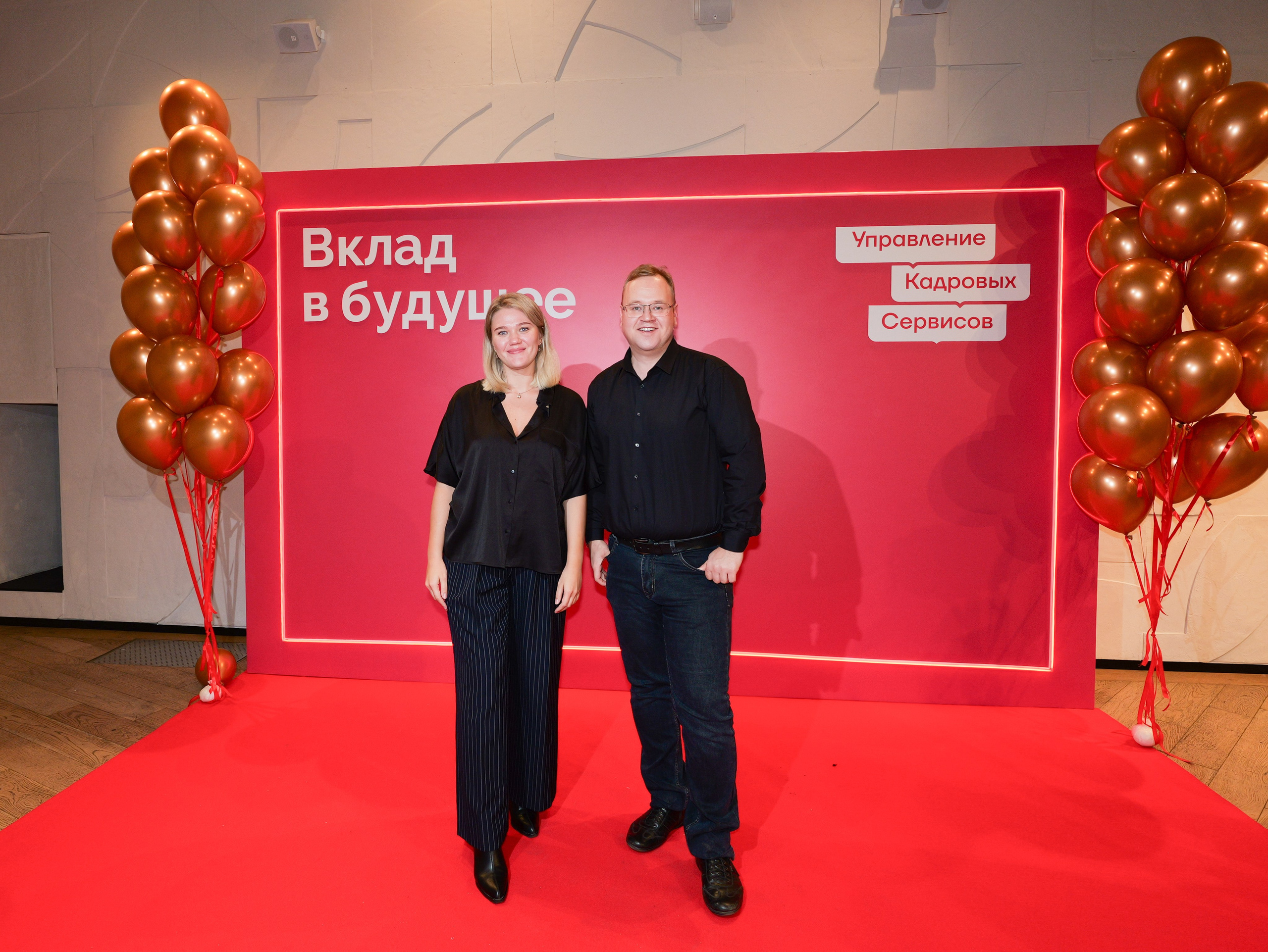 Вклад в будущее. ВДНХ. Портретная фотография тахир лебедев