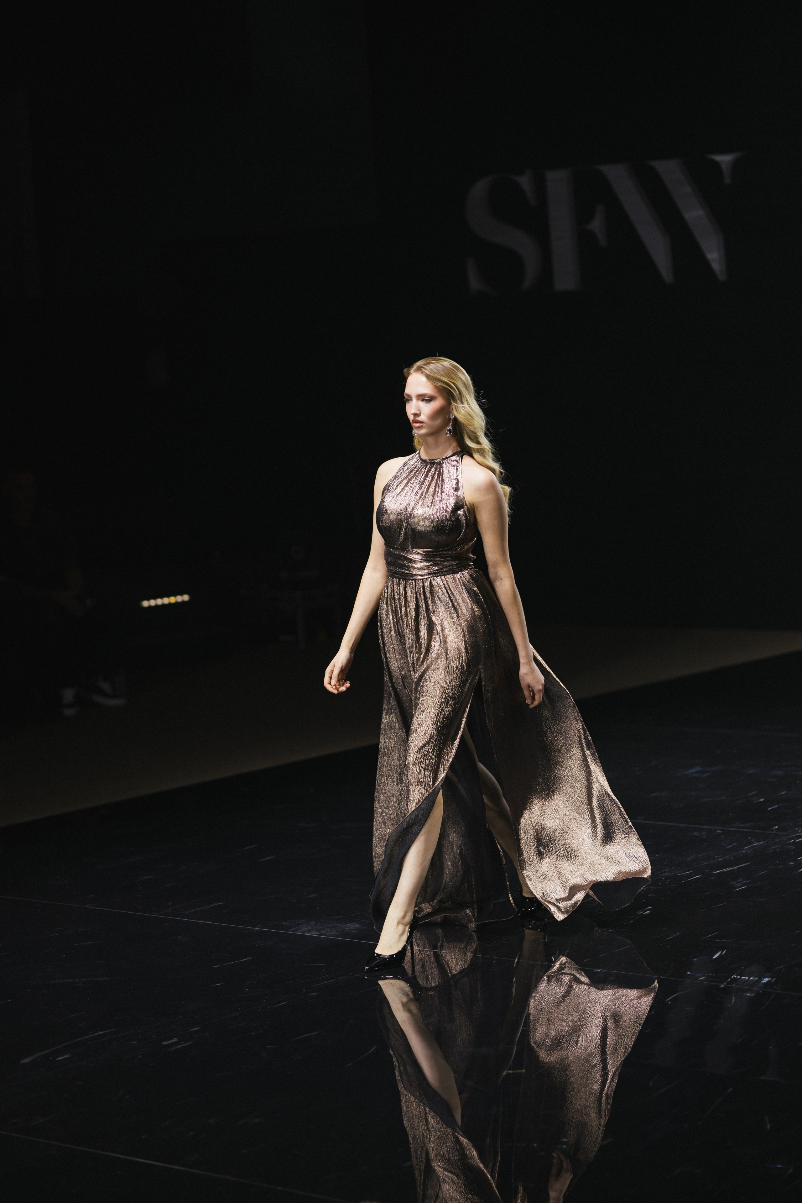 Catwalk. ProVizArt