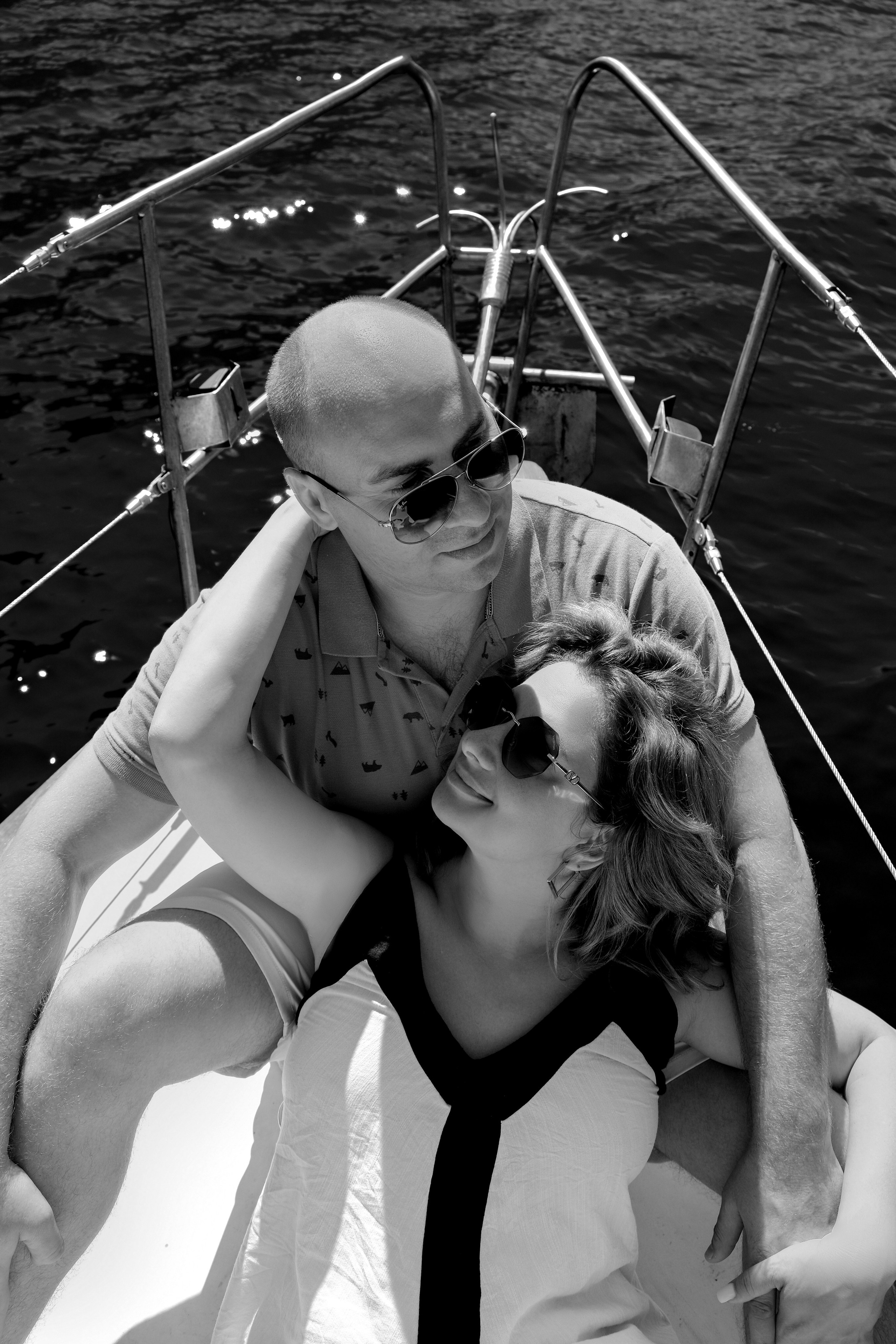 Индивидуальная фотосессия. Разные фото. Профессиональная фотосъемка в Крыму. Натуральные эмоции и живые кадры. Забронируйте дату прямо сейчас!