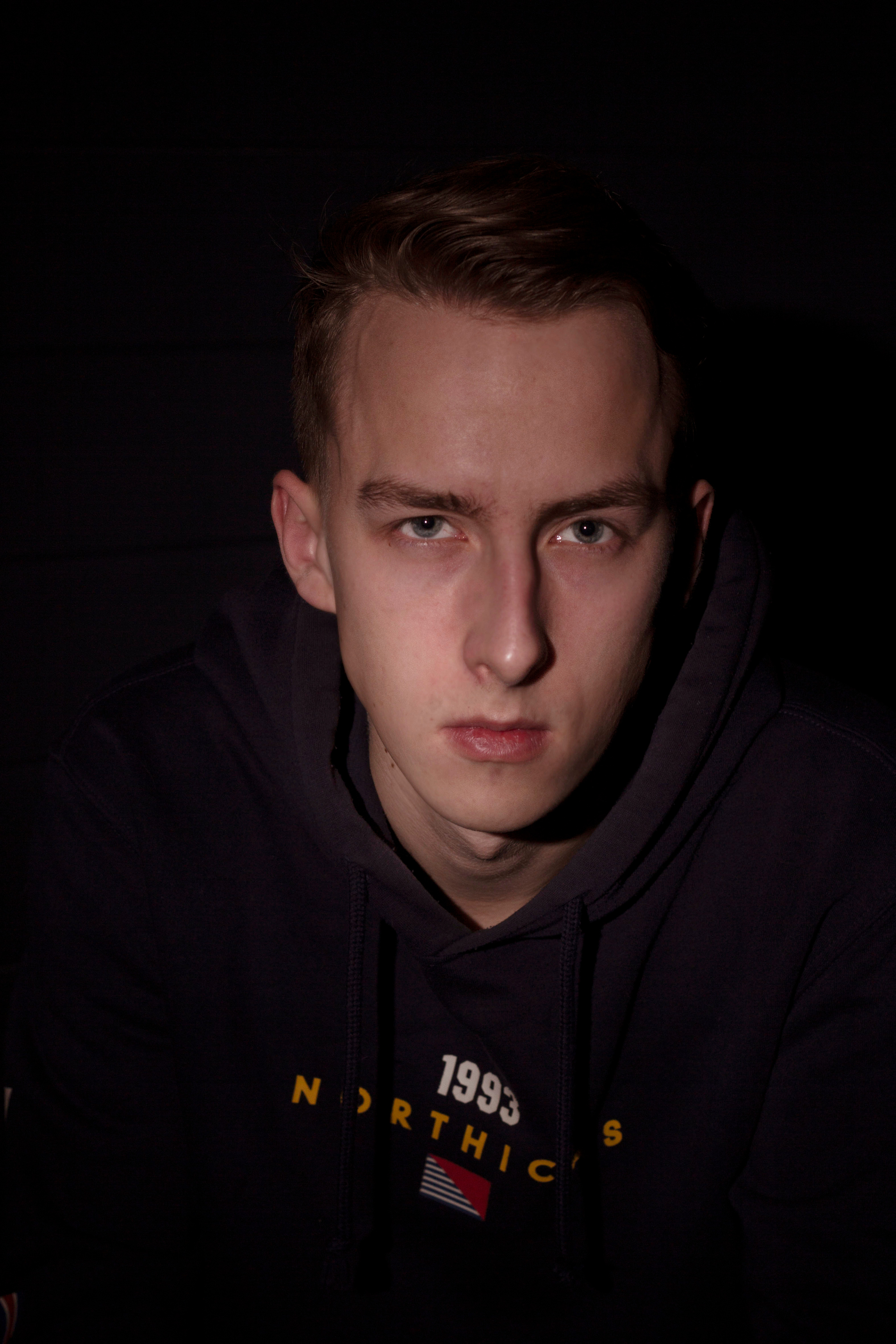 Мужской портрет. Фотограф Юлия Осипова, г. Кемерово