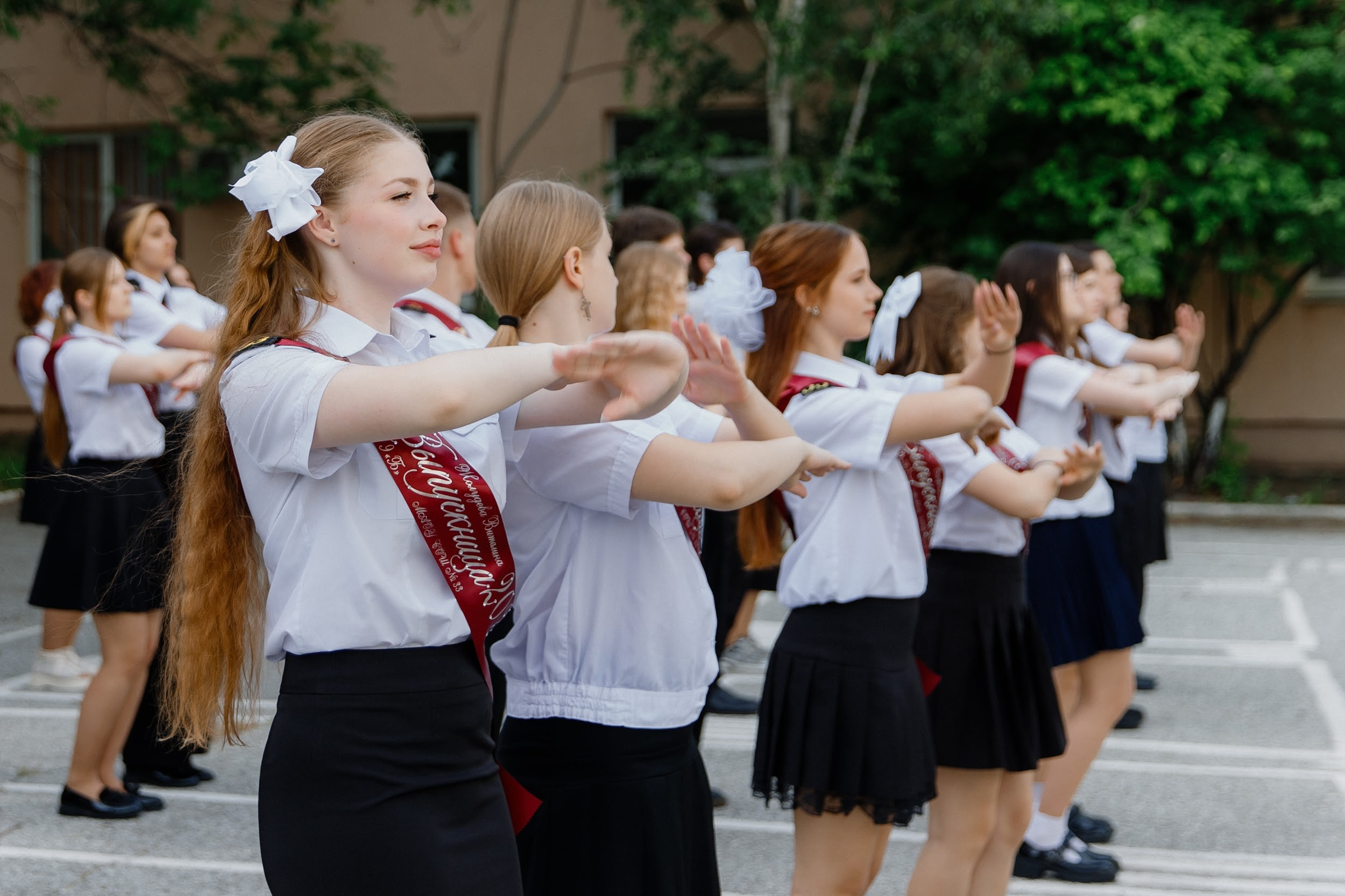 9 класс 33 школа. Выпускные альбомы Натальи Бутко: Новороссийск, Анапа, Геленджик