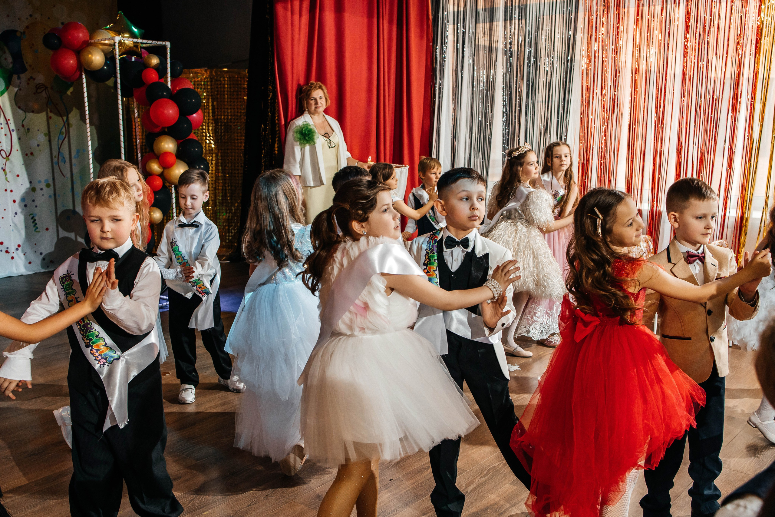 Выпускной в ЛИМПИК. Фотограф в Санкт-Петербурге Виктория Безверхая