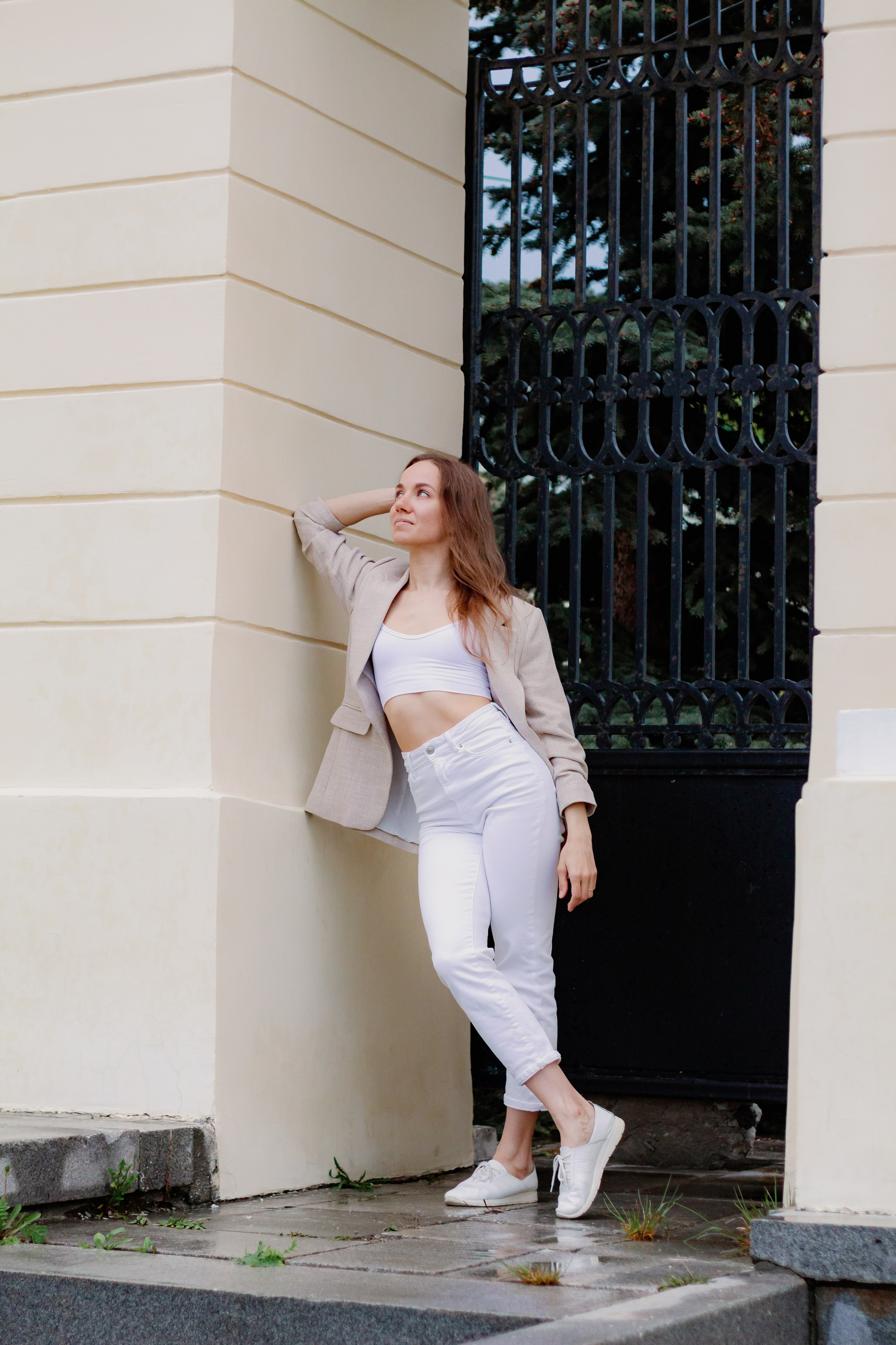 Фотосессия с цветущими яблонями, Екатеринбург. Фотопрогулка. Фотограф в Екатеринбурге Пойгина Елена