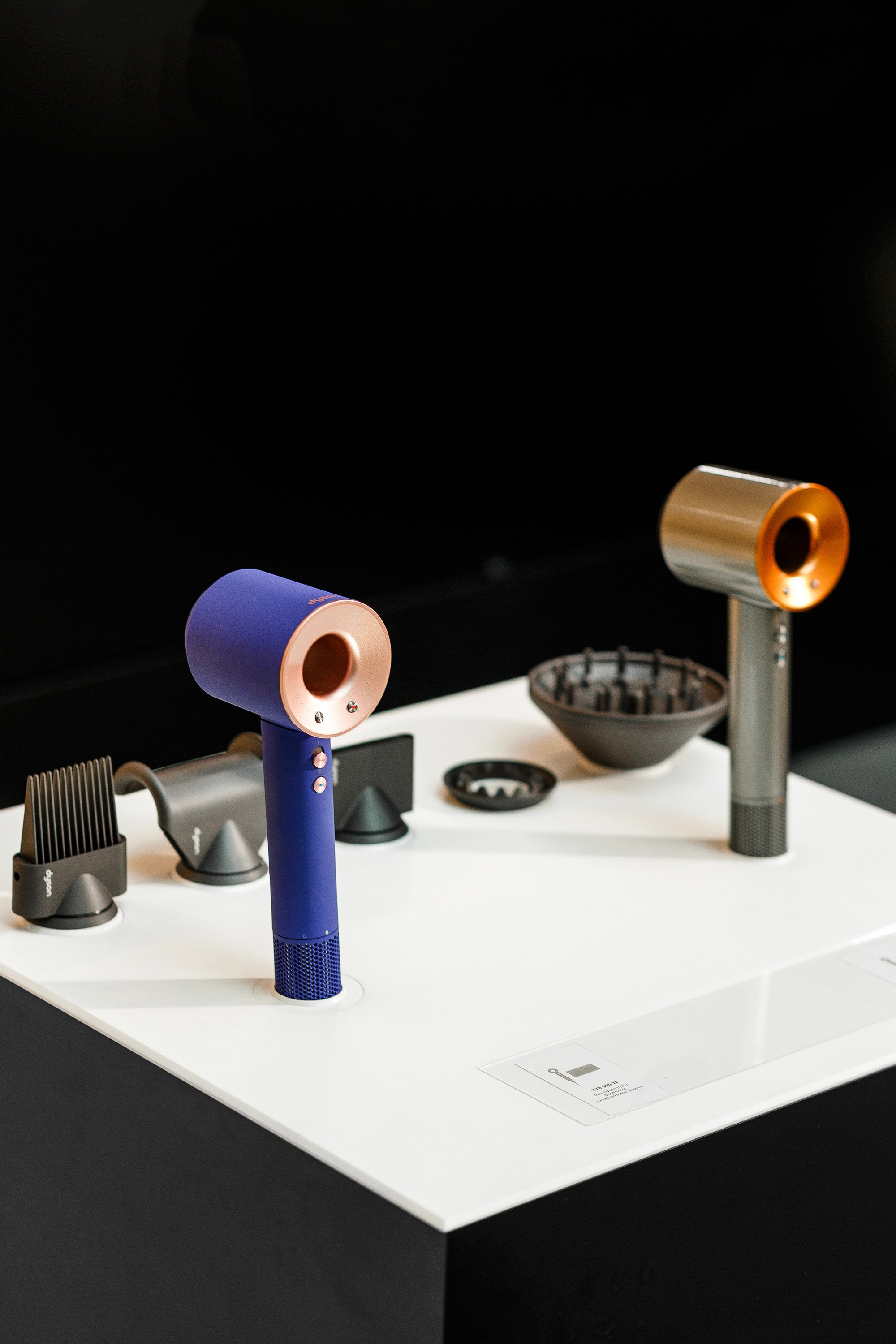 Шоу руум. Репортажный фотограф в Алмате Чумаков Георгий