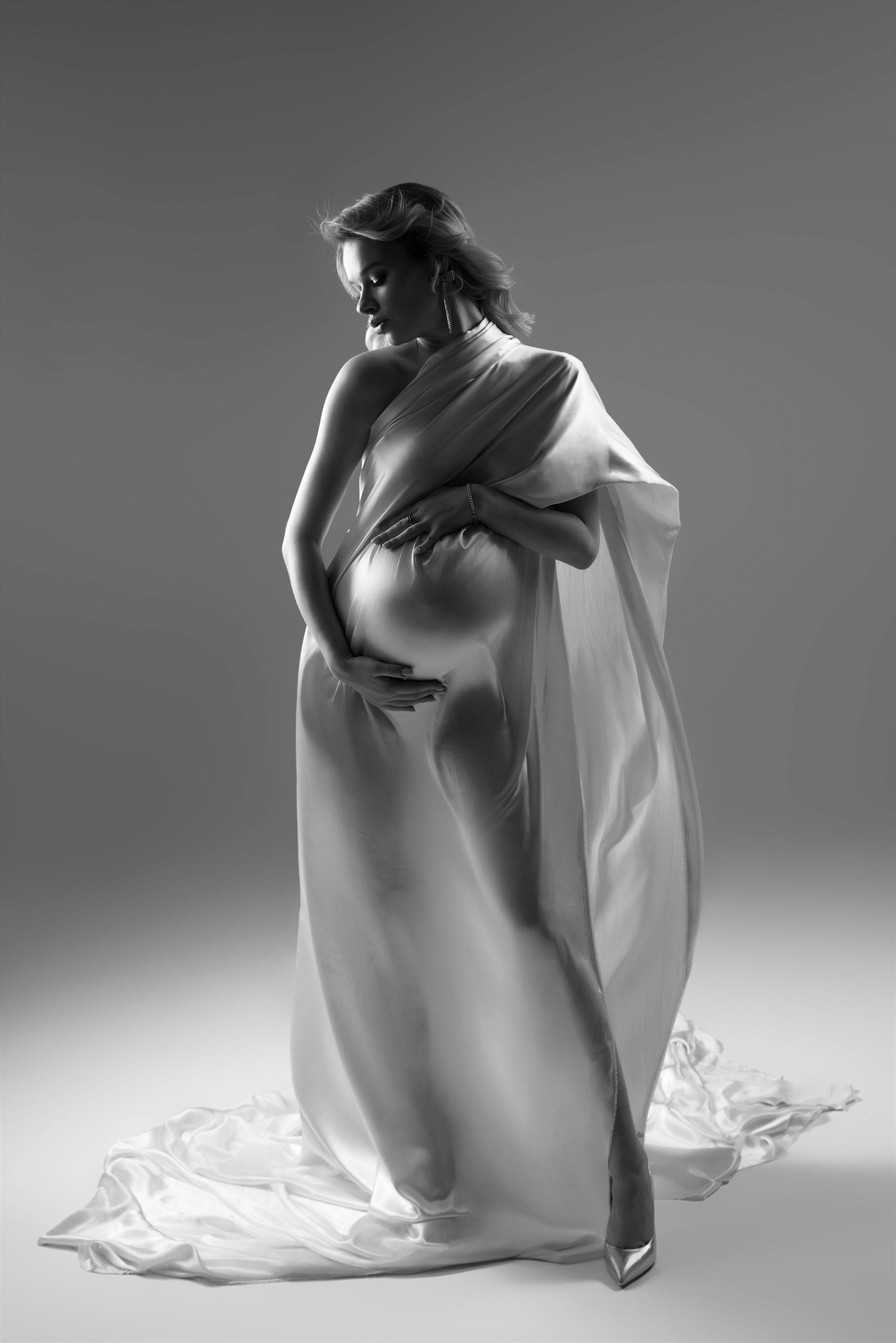 Фотосессия беременности «под ключ» в Туле. Фотограф Евгения Фашуйи. Фотограф в Туле Евгения Фашуйи