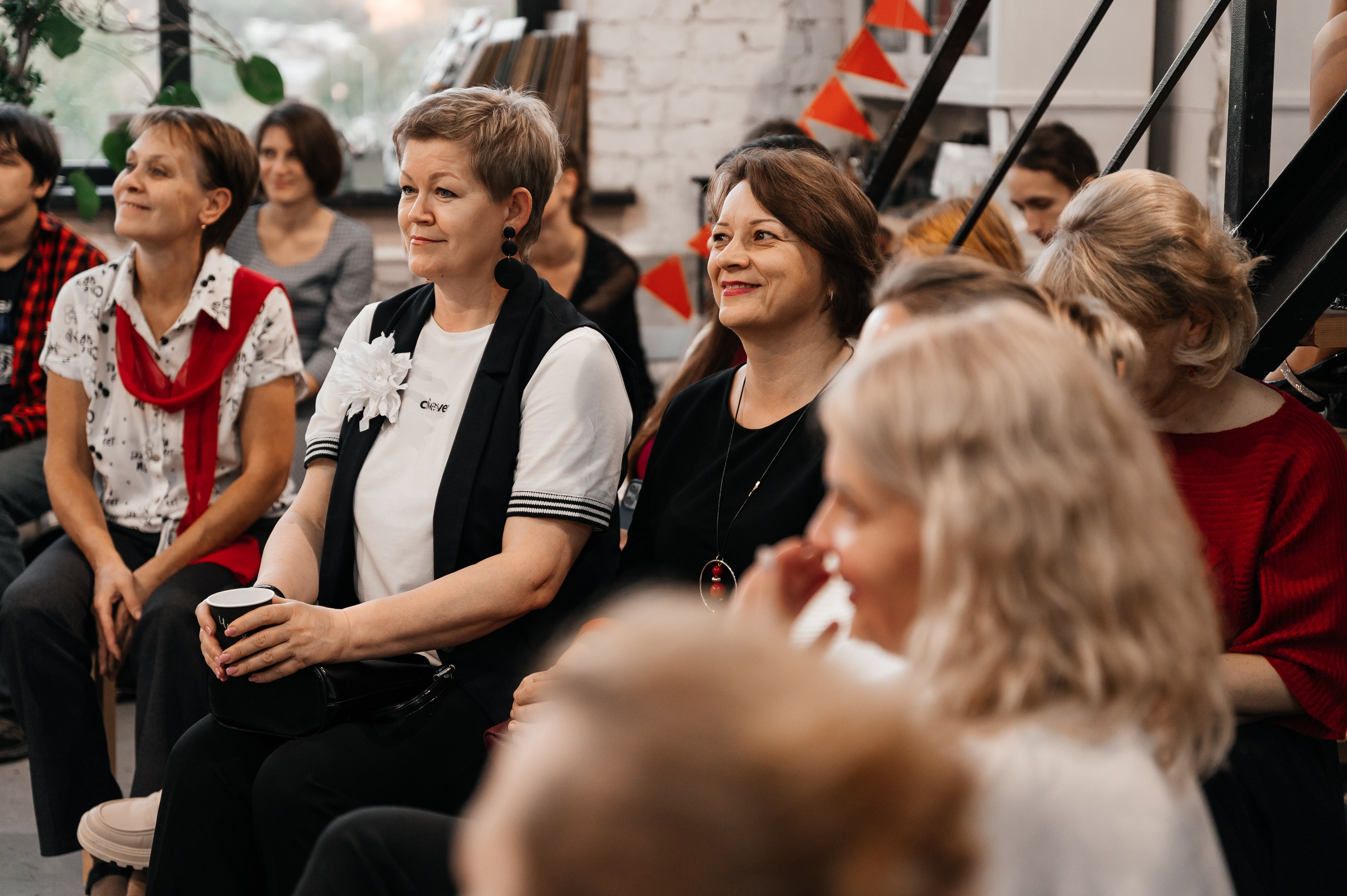 Вечер поэзии Цветаевой, клуб Читалка. Wedding and family photographer USA