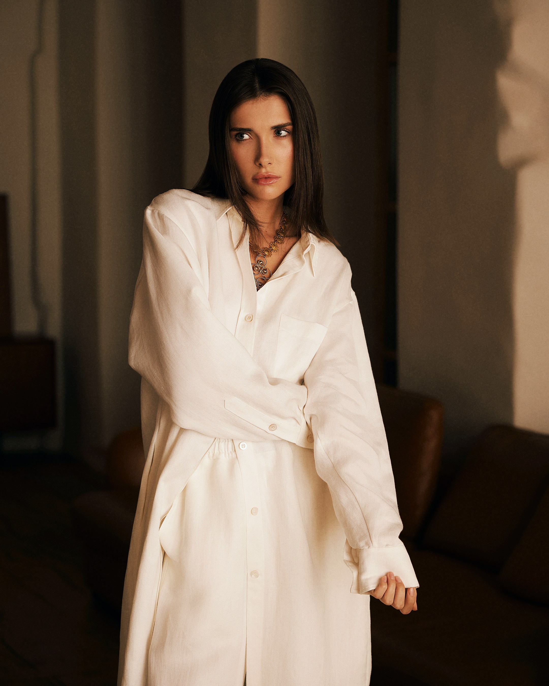 Съемка лукбука для бренда одежды мидл сегмента. Букалова Людмила — фотограф для брендов одежды в Москве