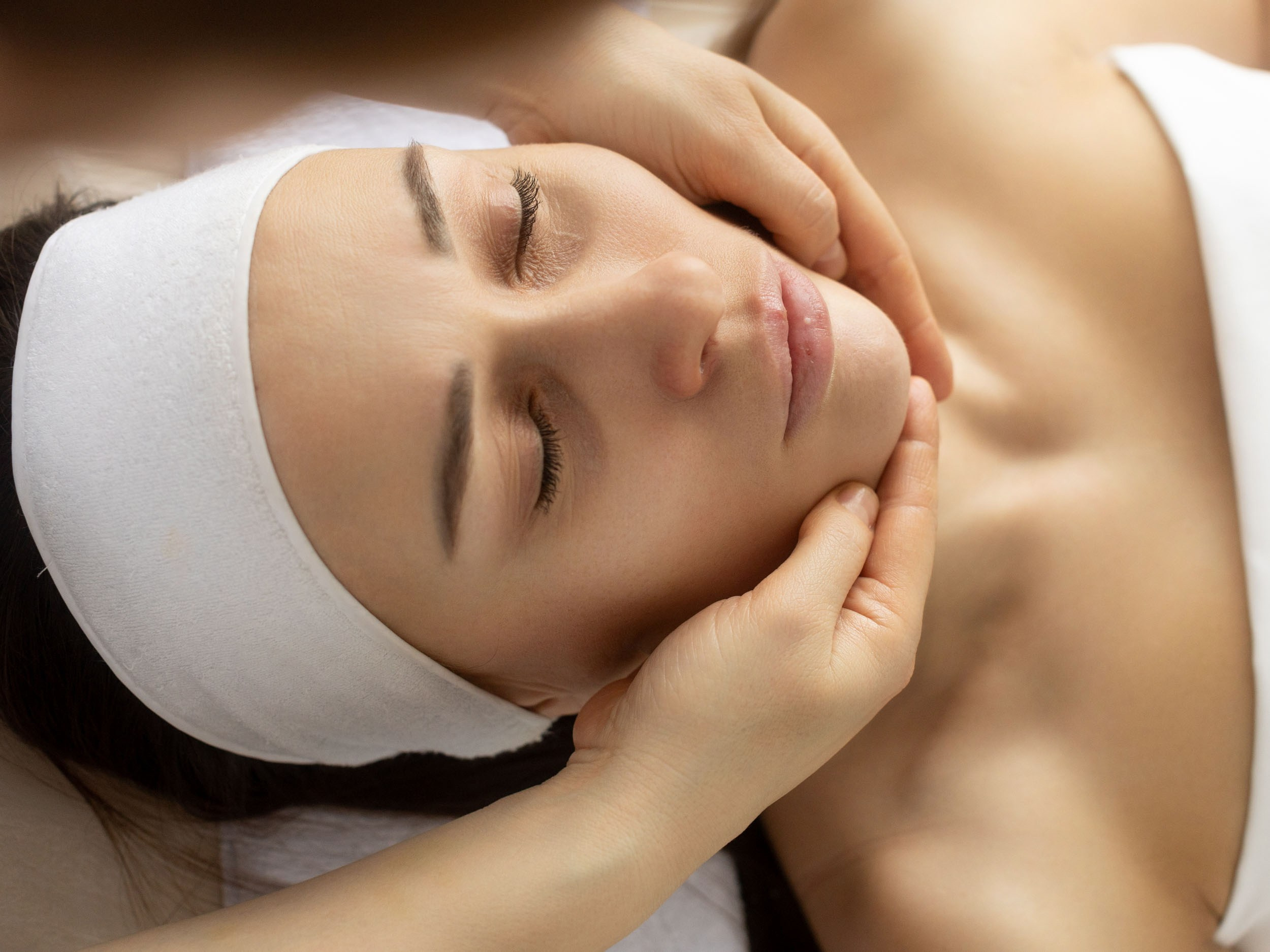 Контент съемка для массажного салона