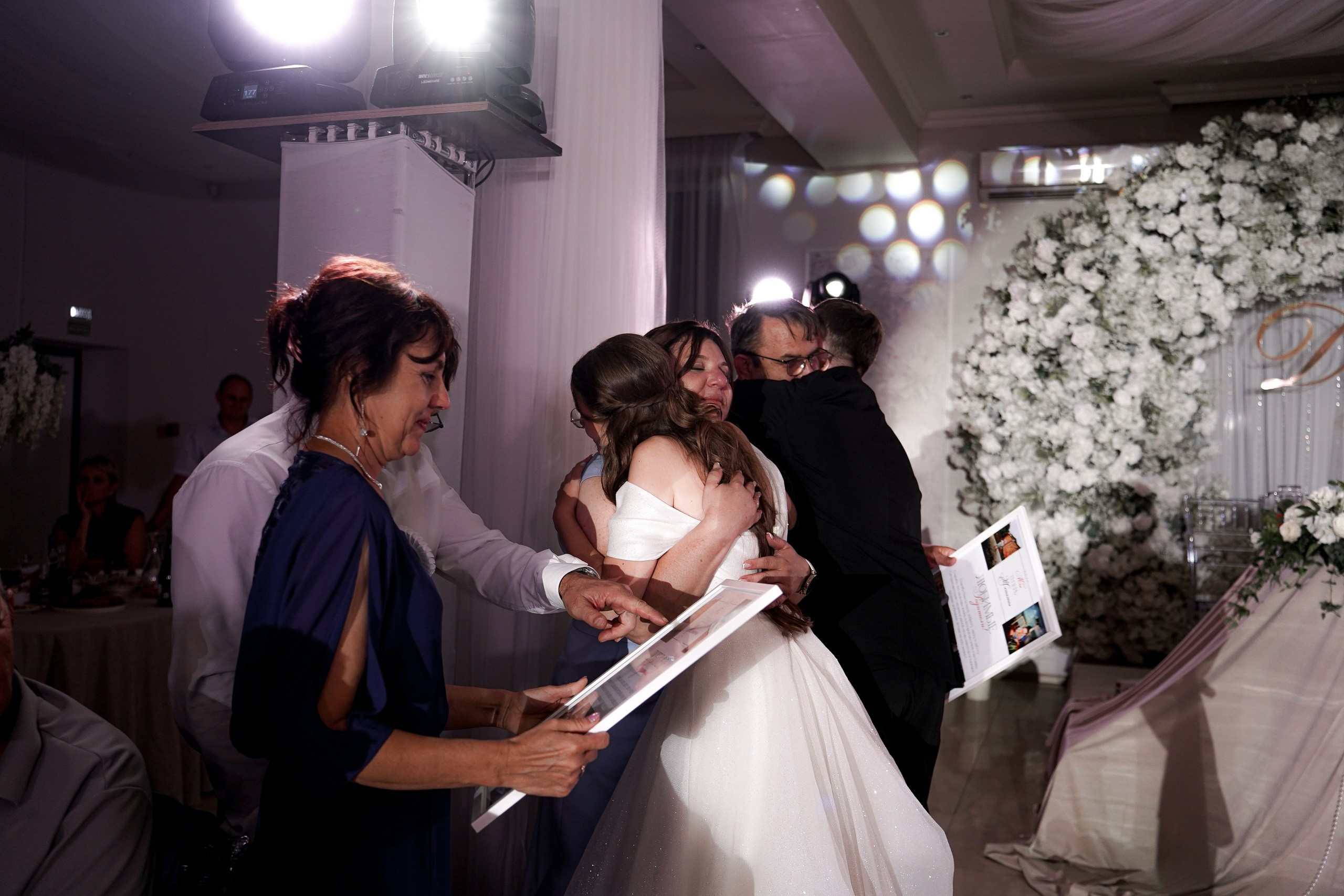 Свадьба «Полный день. Premium». Даниил и Алёна. Фотосессия в Ростове-на-Дону. Свадебный фотограф в Ростове-на-Дону. Таинство Крещения и Венчания, семейные фотосессии. Алёна Чёботова