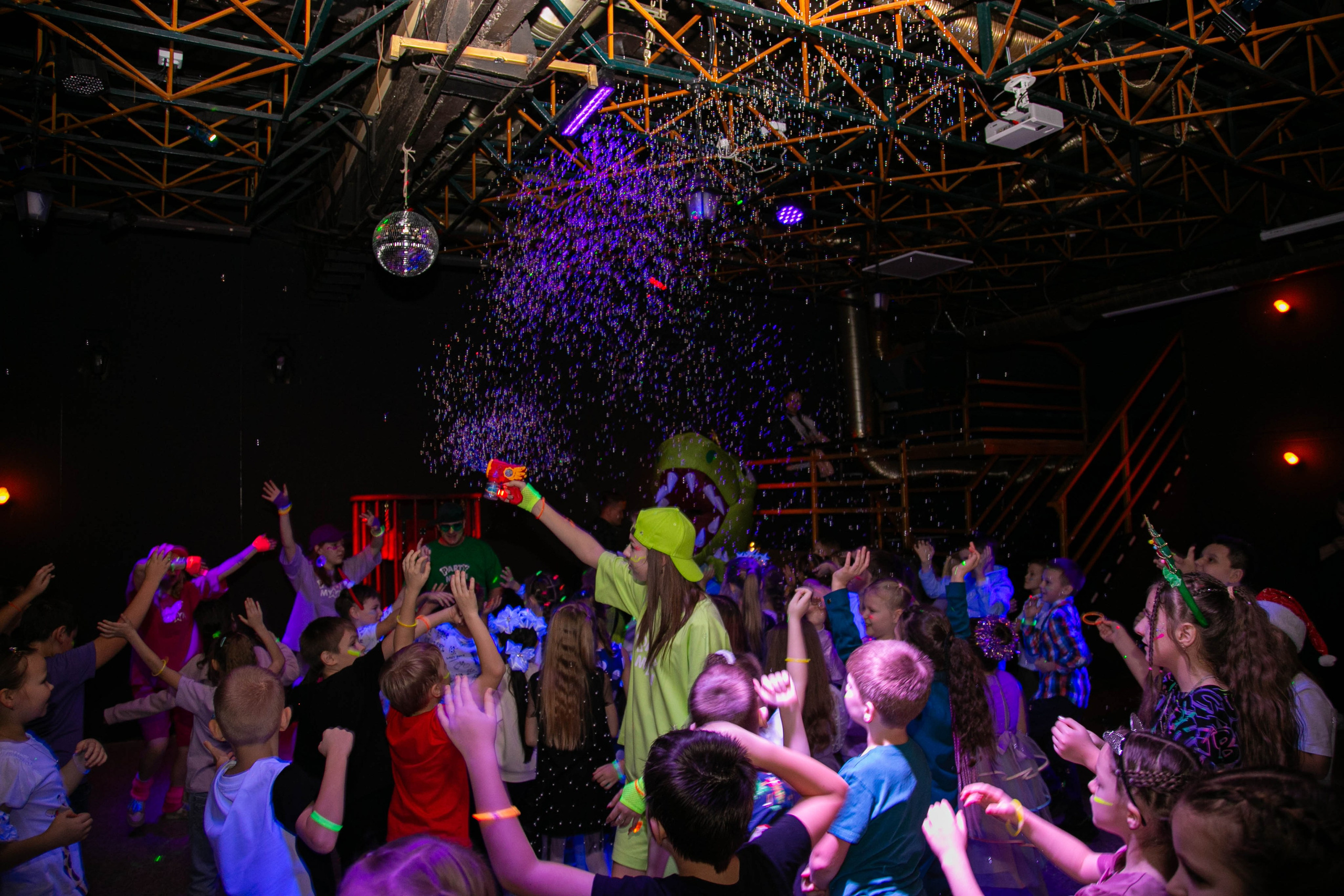 Party Man. Репортажный фотограф в Пскове