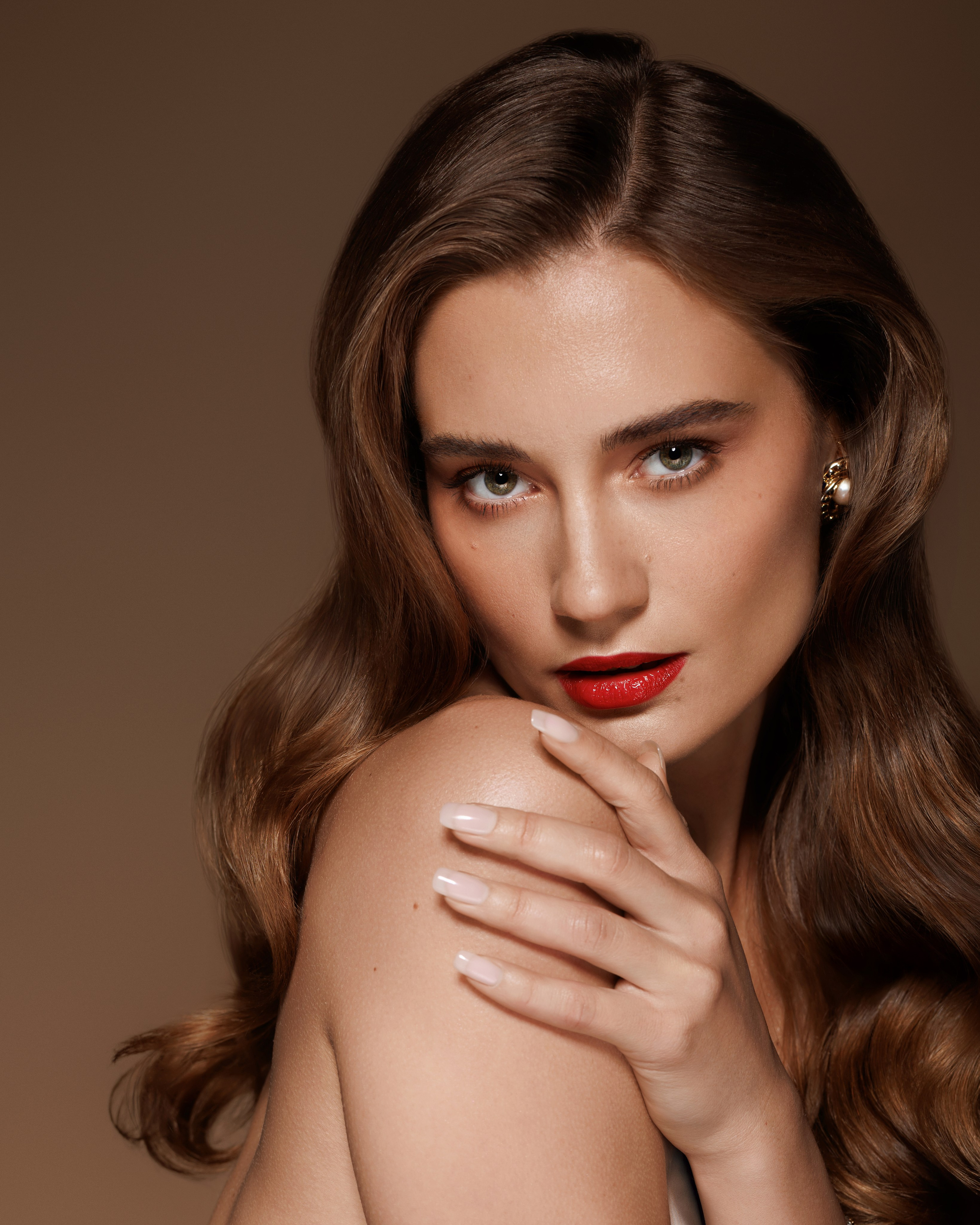 ANNA. Retouching, photo editing, portfolio retoucher