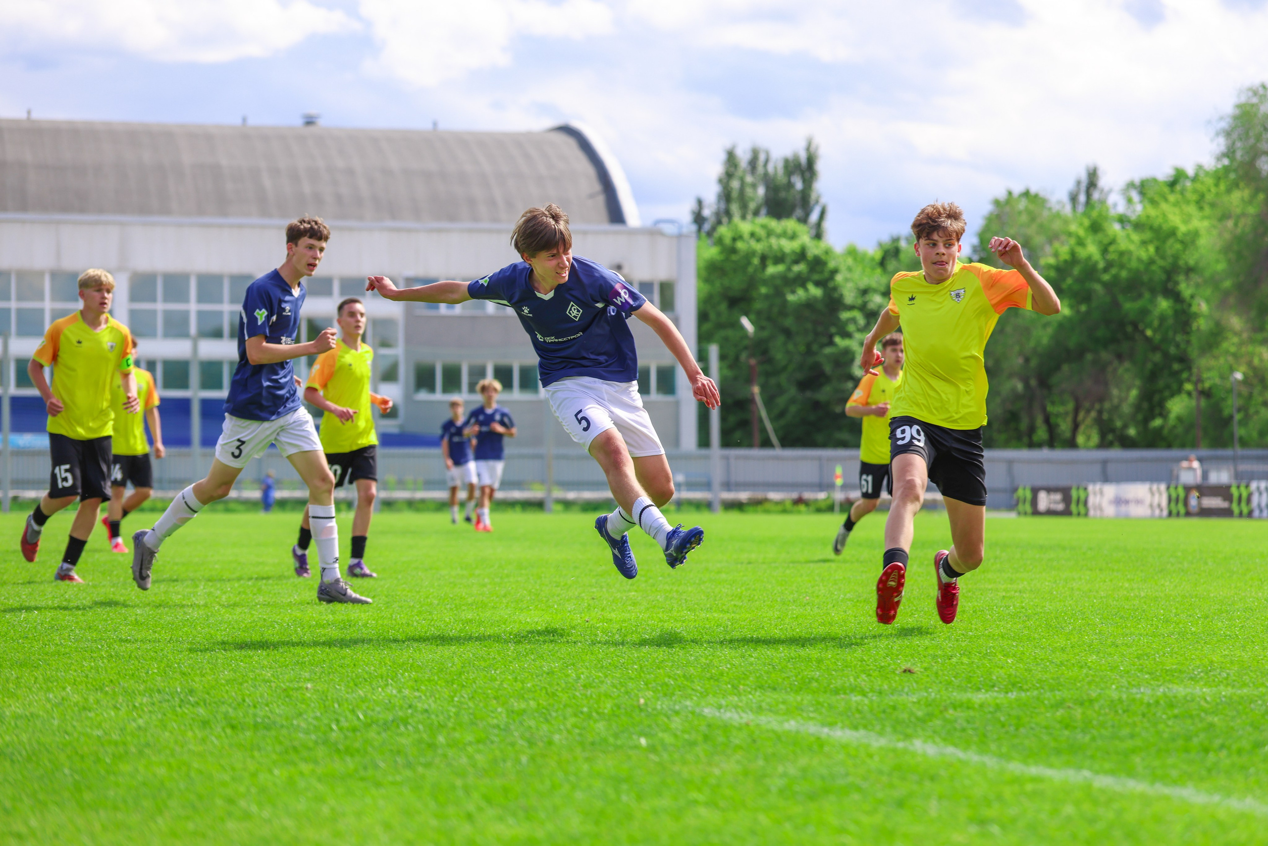 Юношеская футбольная лига Поволжье U-16. Крылья Советов — Волга