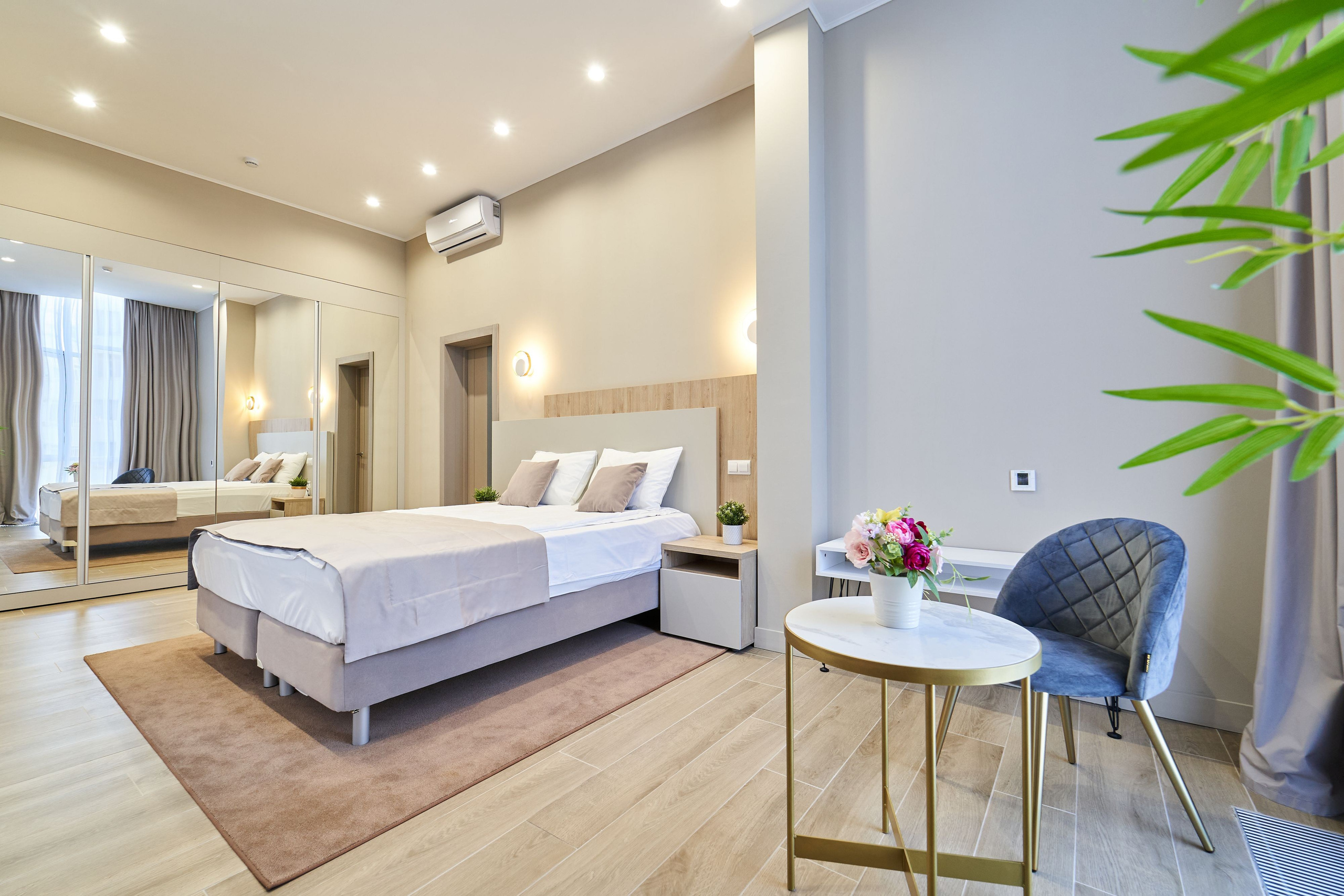 Mirror Аппарт Отель. Фото и видео съемка в Сочи Адлере Красной поляне