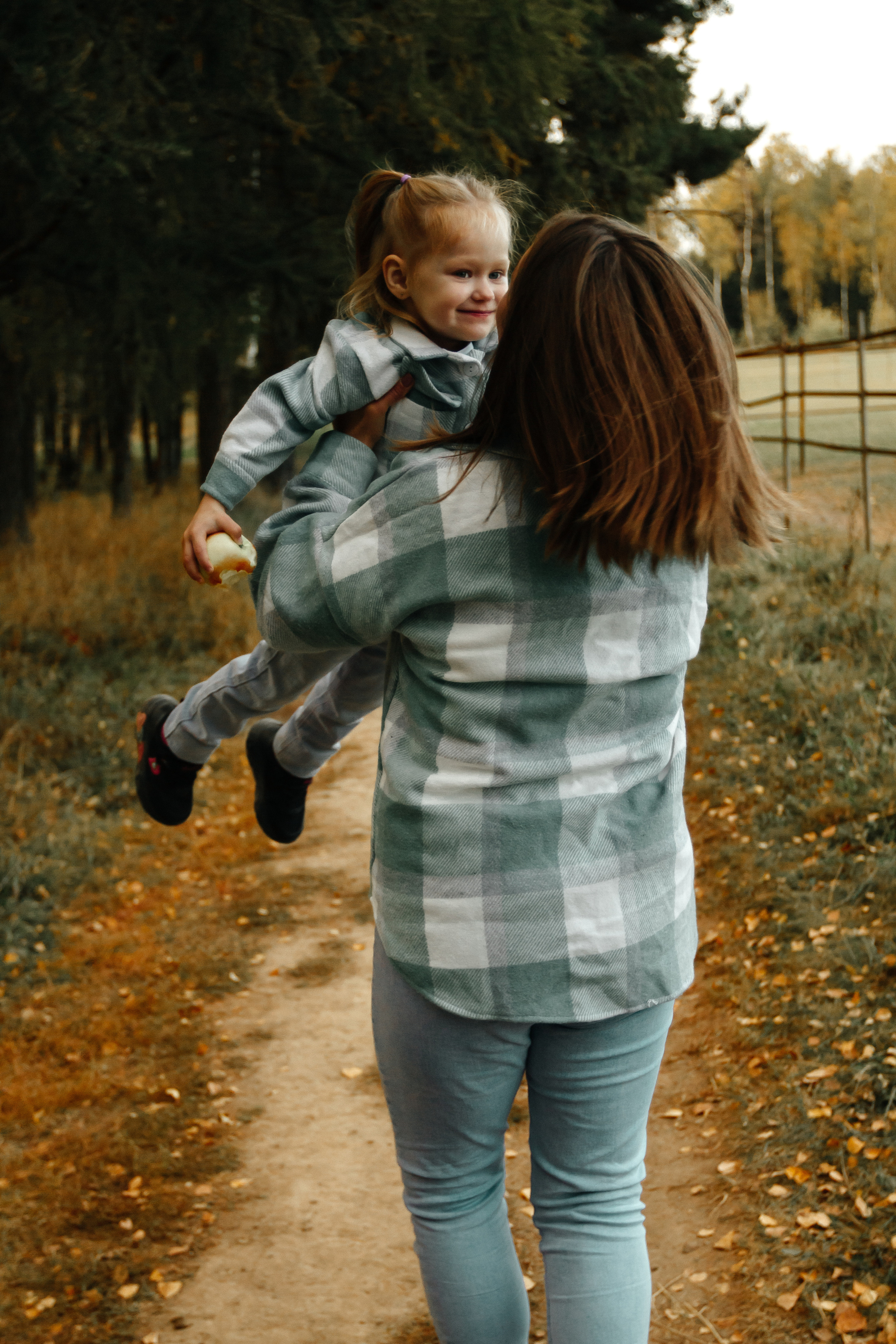 Осенняя прогулка. Колесникова Татьяна. Фотограф новорожденных Щёлково, Москва, Королев