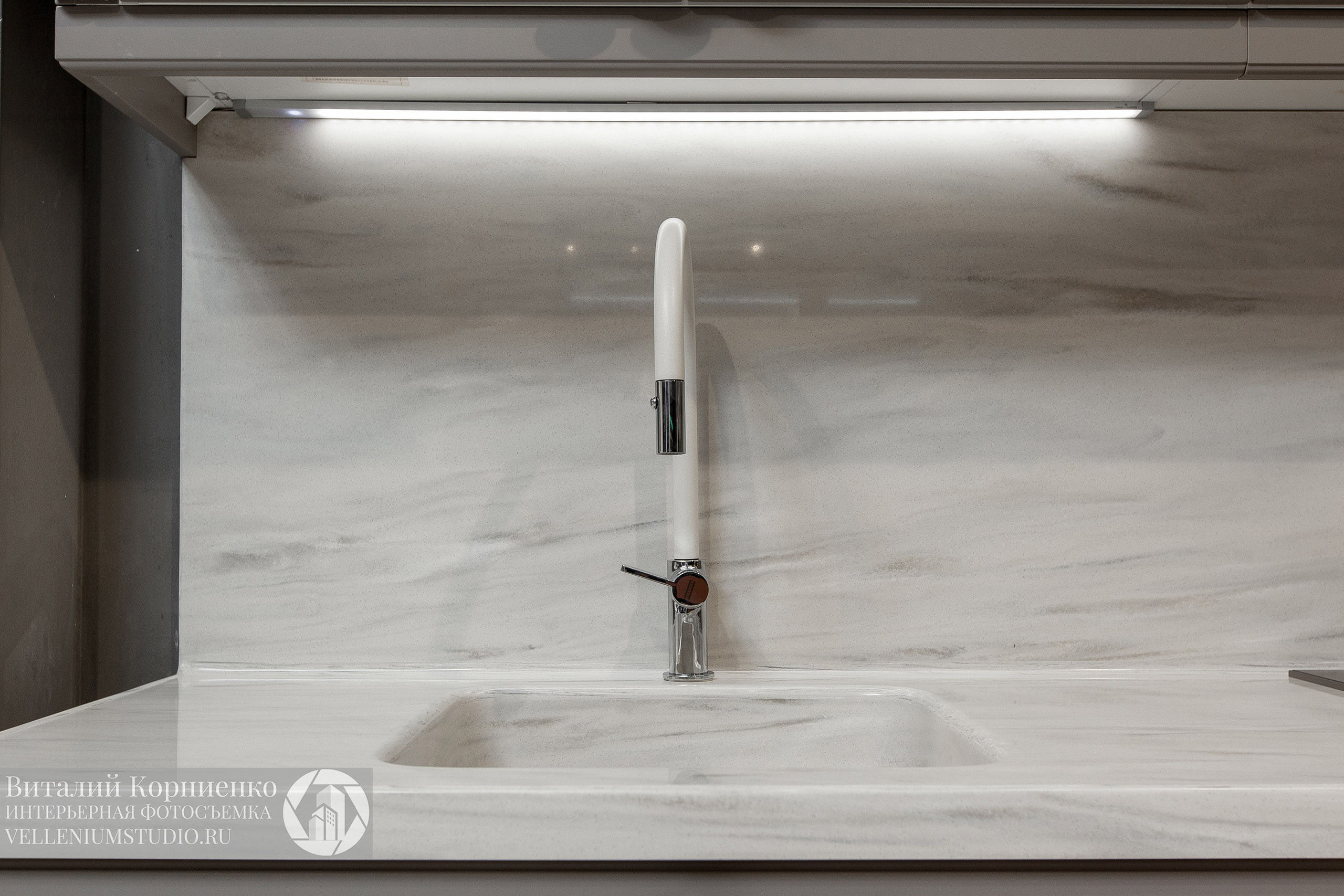 Фотосъемка кухонь в салоне мебели. Интерьерный фотограф Краснодар: профессионально по доступным ценам