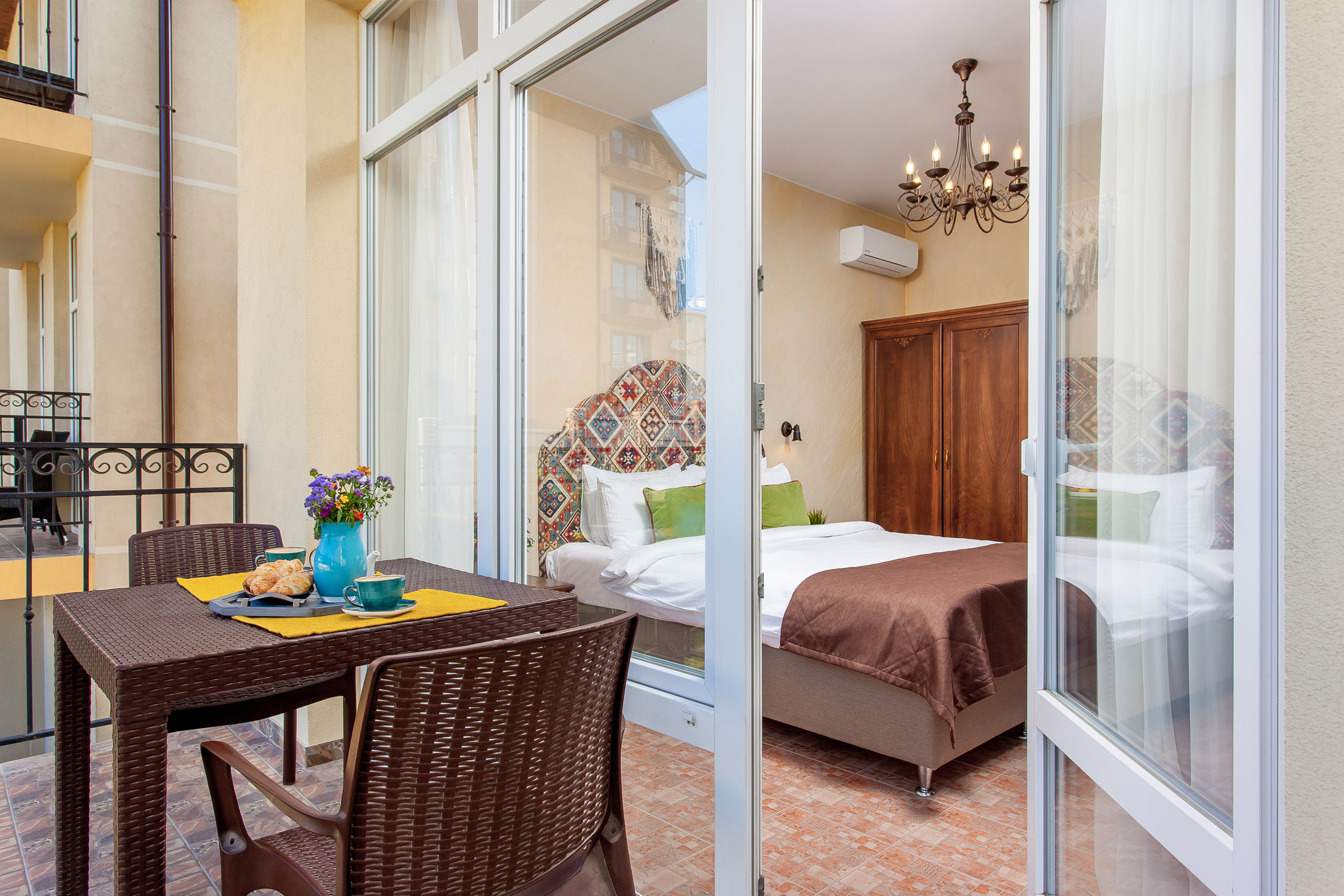 Boutique Hotel Gaudi. Интерьерный фотограф Краснодар: профессионально по доступным ценам