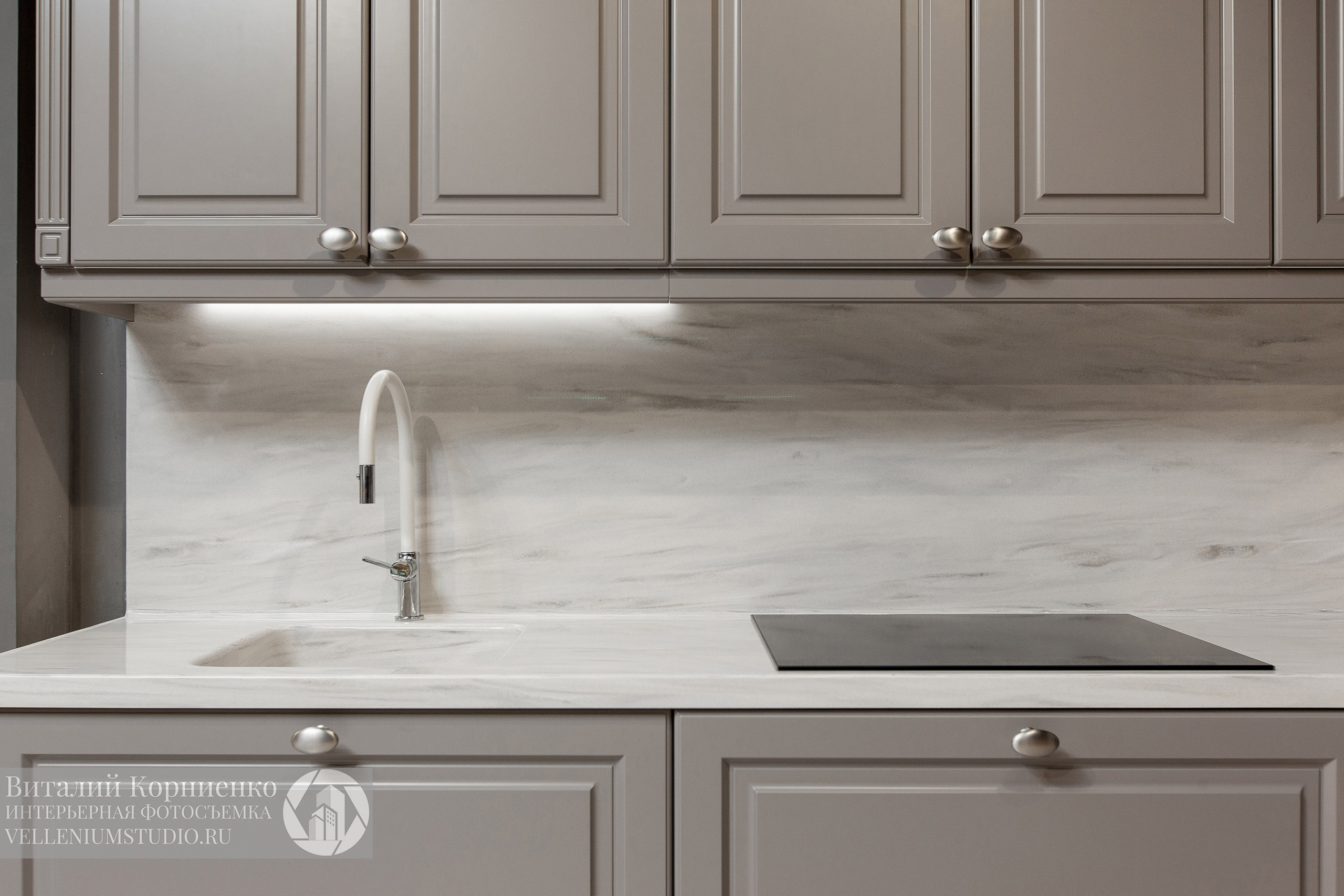 Фотосъемка кухонь в салоне мебели. Интерьерный фотограф Краснодар: профессионально по доступным ценам