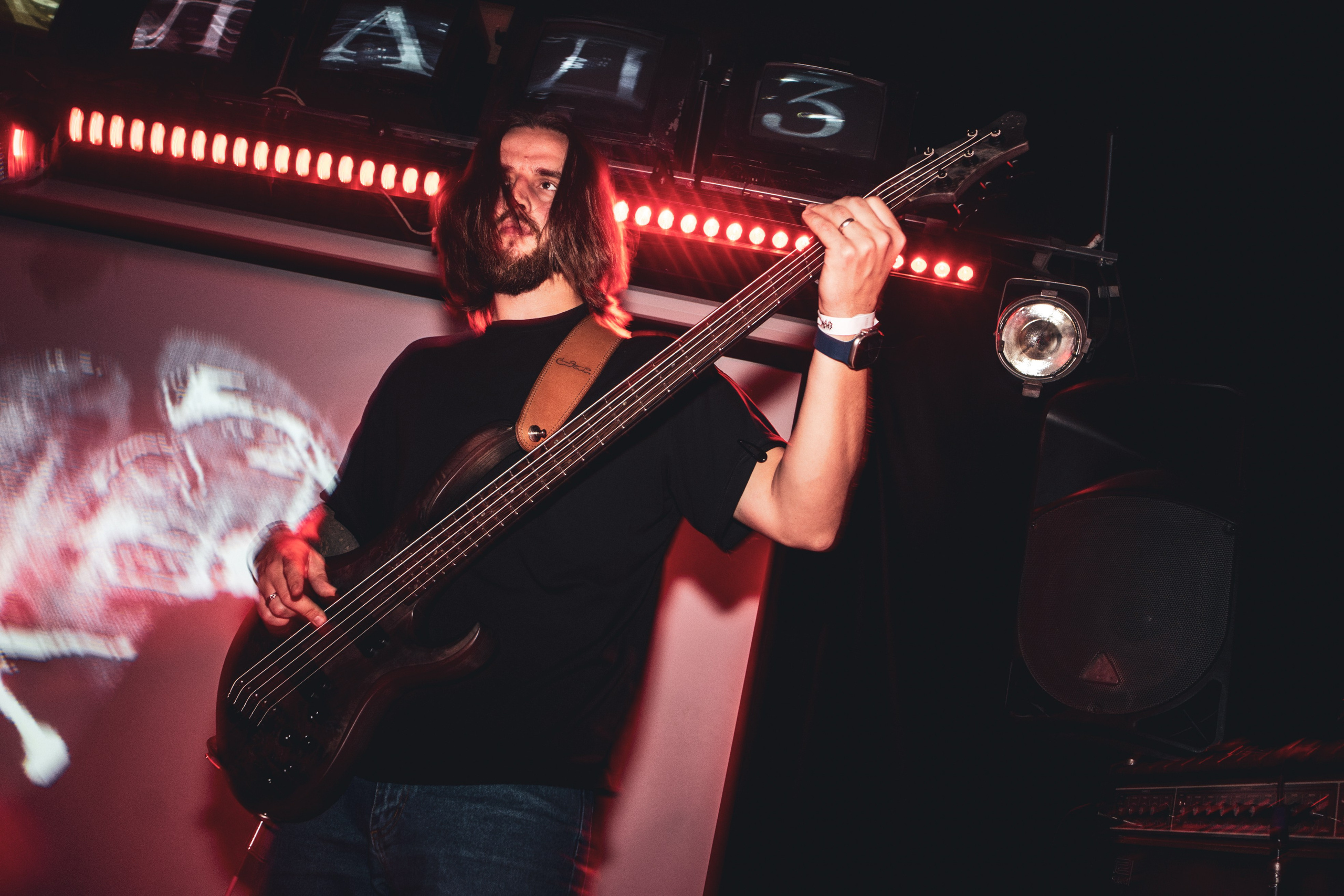 Корсунь, No Reload, Dwell, ВАРВАР 19.09.2026 Склад № 3. Репортажный фотограф в Москве Legiodot