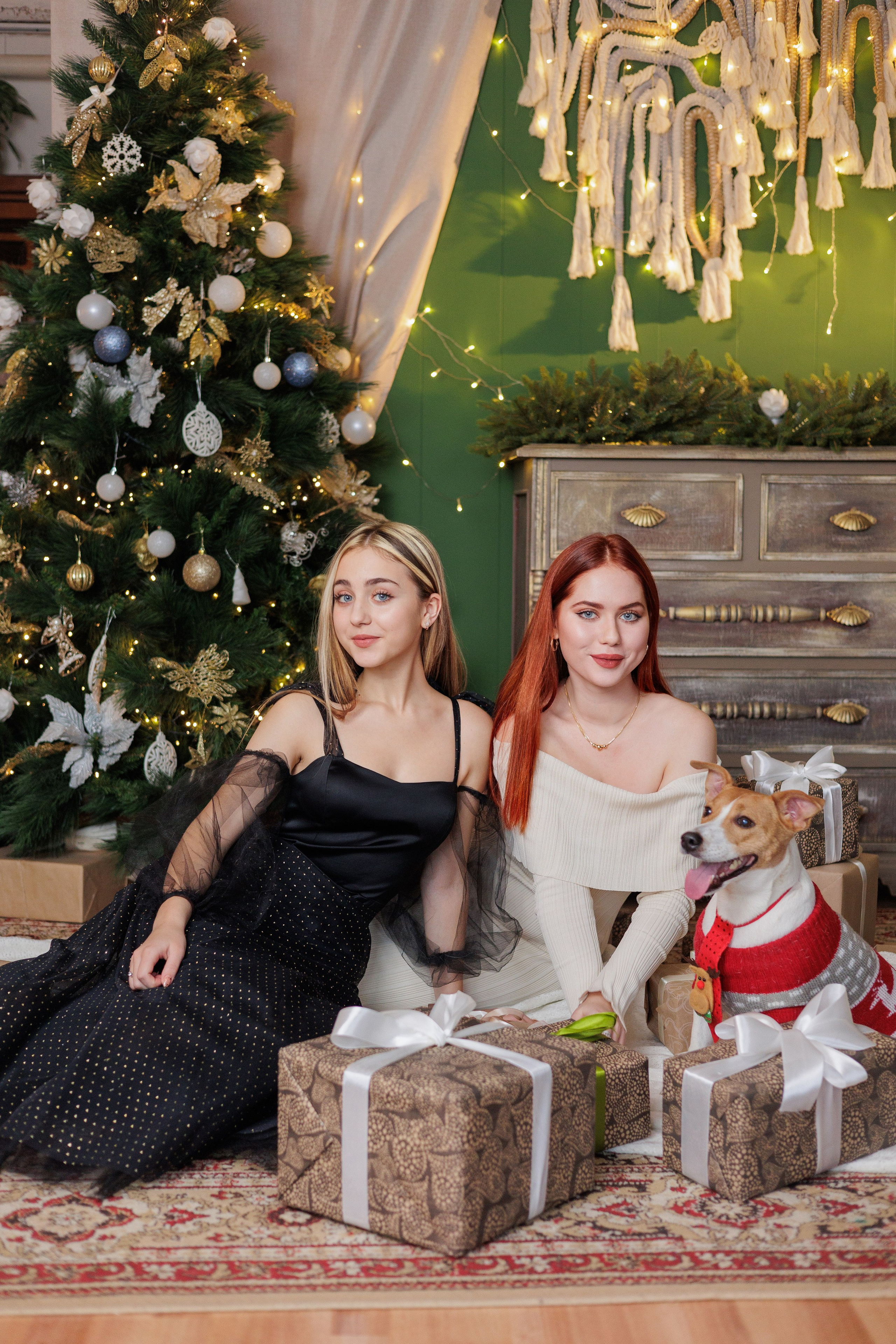 Мама и дочки. Фотограф Мальнева Юлия в Липецке, в Москве. Фотостудия MARU в Липецке