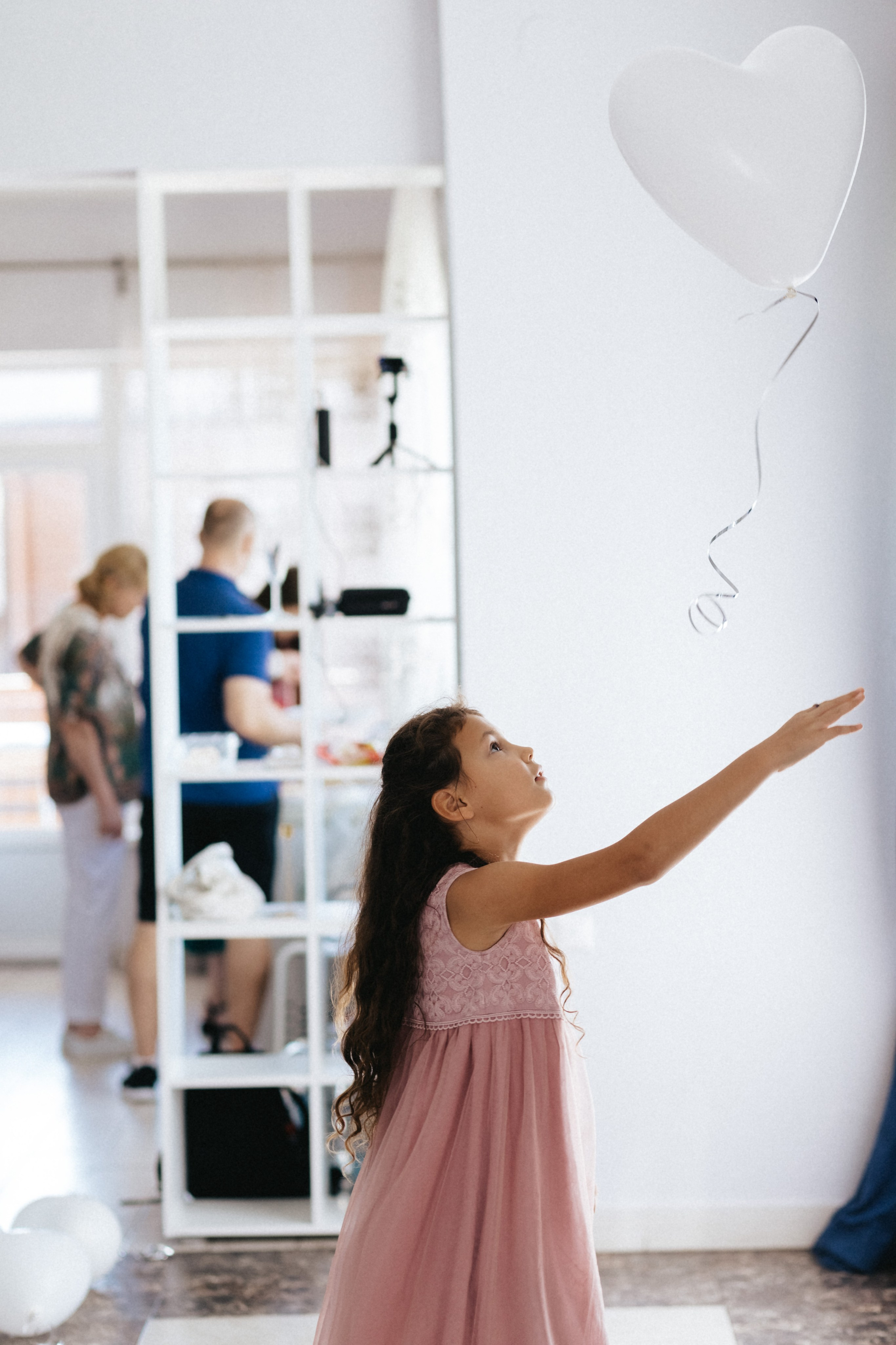 Лиза и Сережа. Роспись и тусовка в коттедже. Свадебный и портретный фотограф в Москве Анастасия Масюк