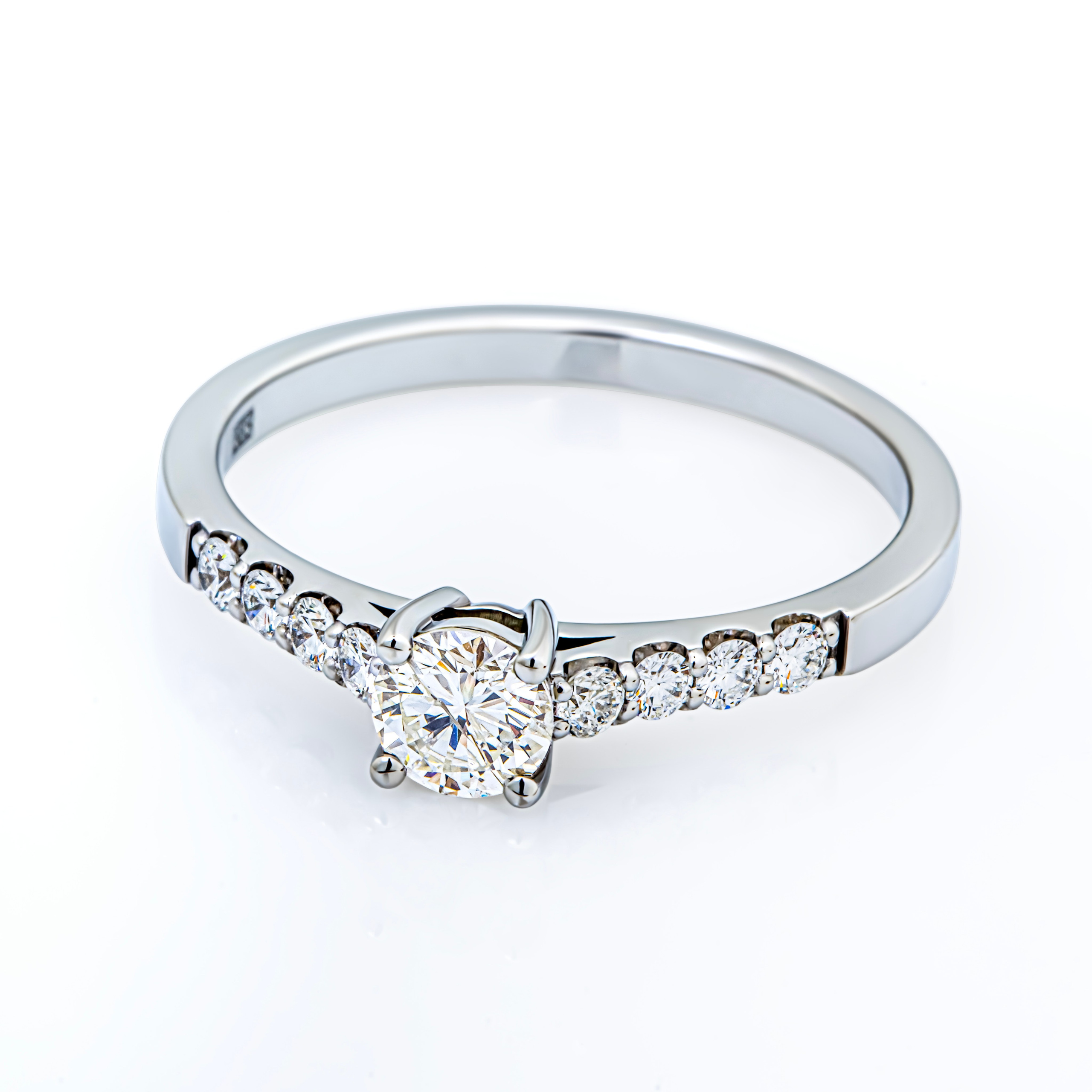 Ювелирные украшения. Фотограф ювелирных украшений в Санкт-Петербурге Воробьева Мария