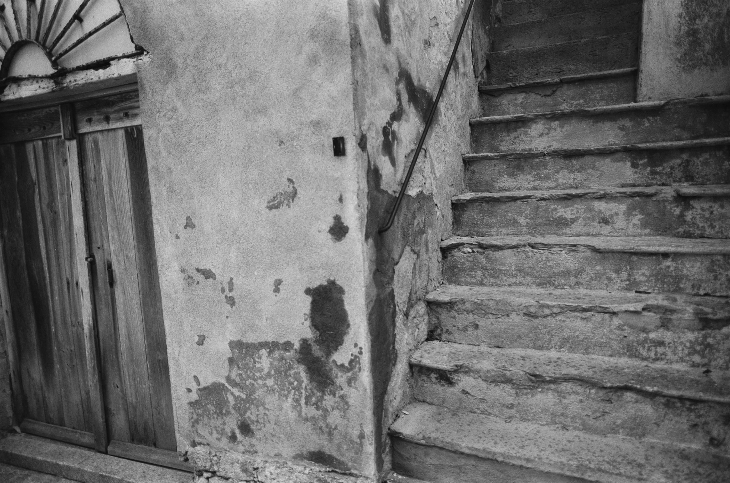 The world is flat // corsica, bonifacio. EVER EXPOSED