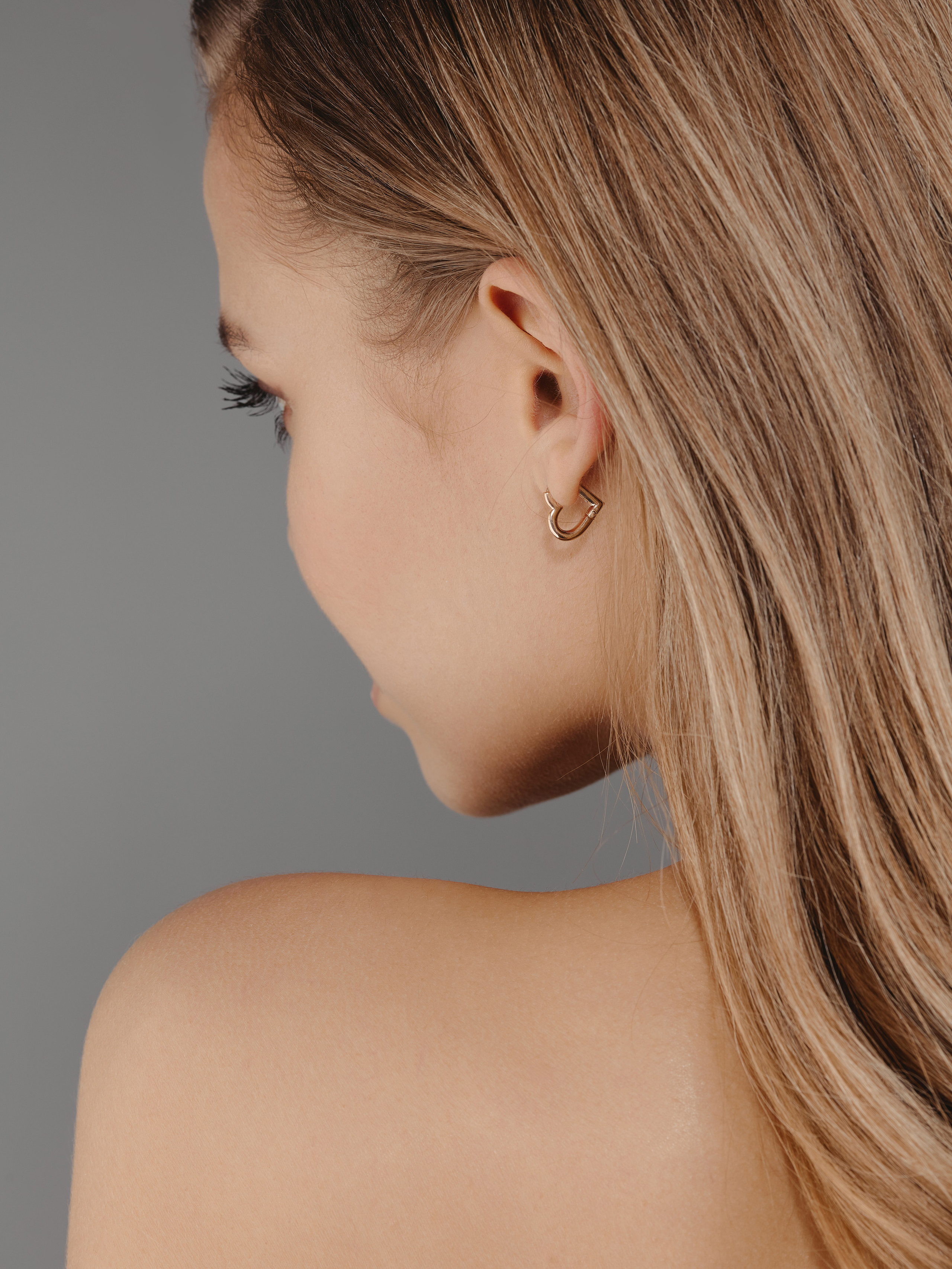 Съемка каталога ювелирных изделий на модели. Фотограф Федор Захаров