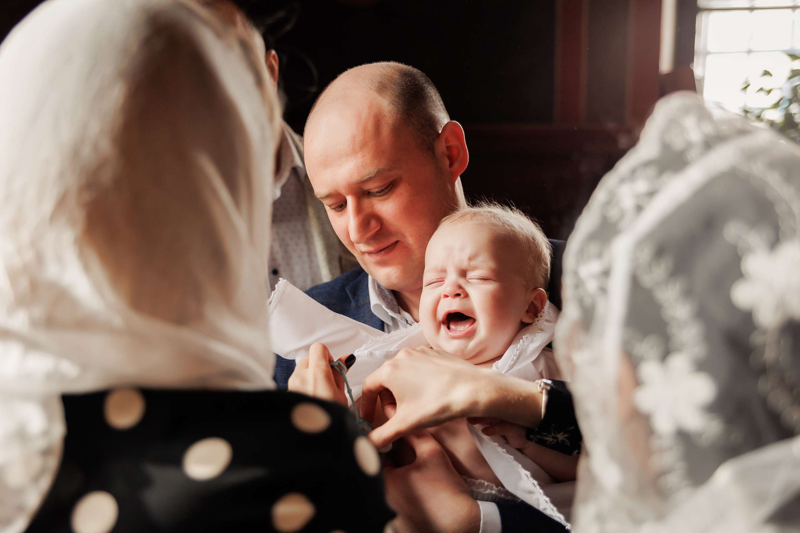 Фотосессия крещения и венчания в храмах Твери. Свадебный и семейный фотограф в Твери и Тверской области