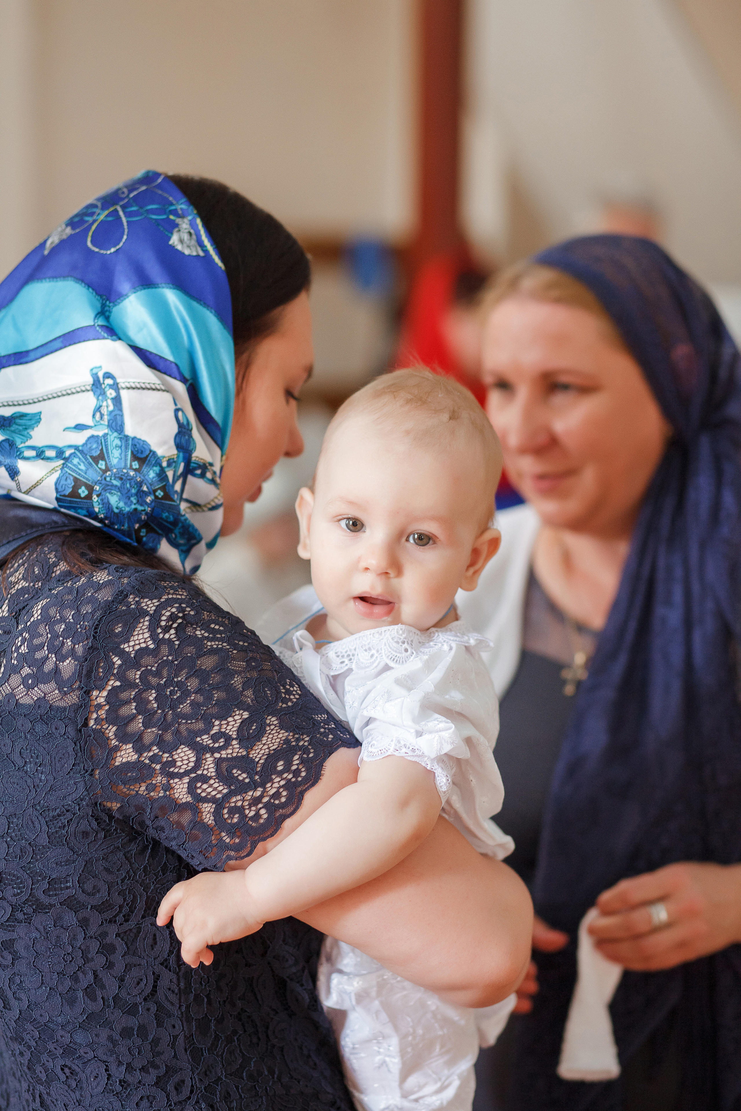 Фотосессия крещения и венчания в храмах Твери. Свадебный и семейный фотограф в Твери и Тверской области