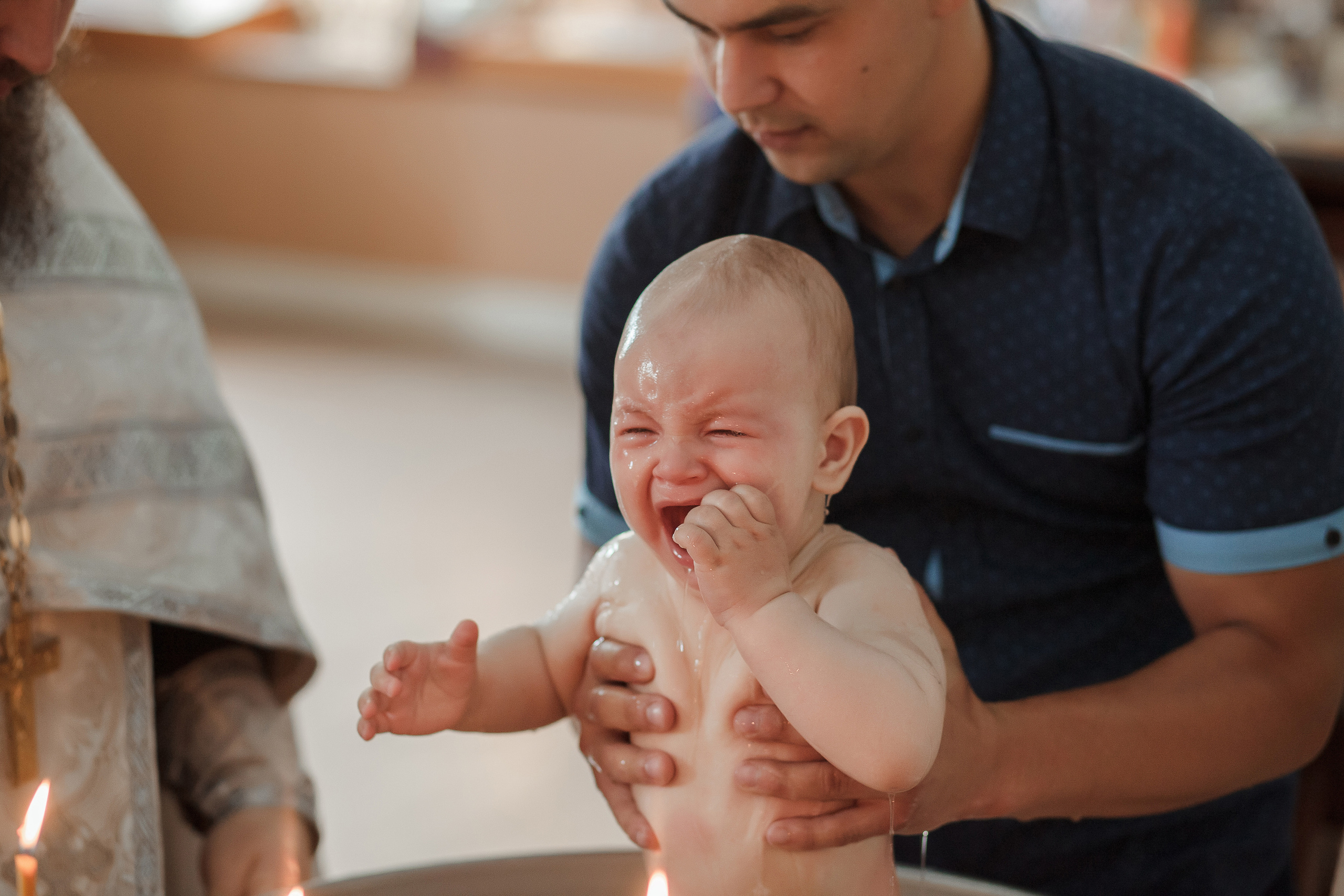 Фотосессия крещения и венчания в храмах Твери. Свадебный и семейный фотограф в Твери и Тверской области