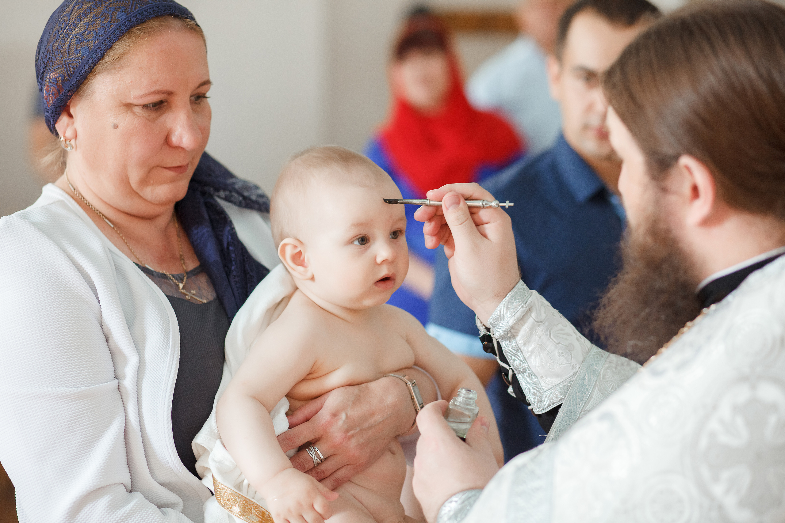 Фотосессия крещения и венчания в храмах Твери. Свадебный и семейный фотограф в Твери и Тверской области
