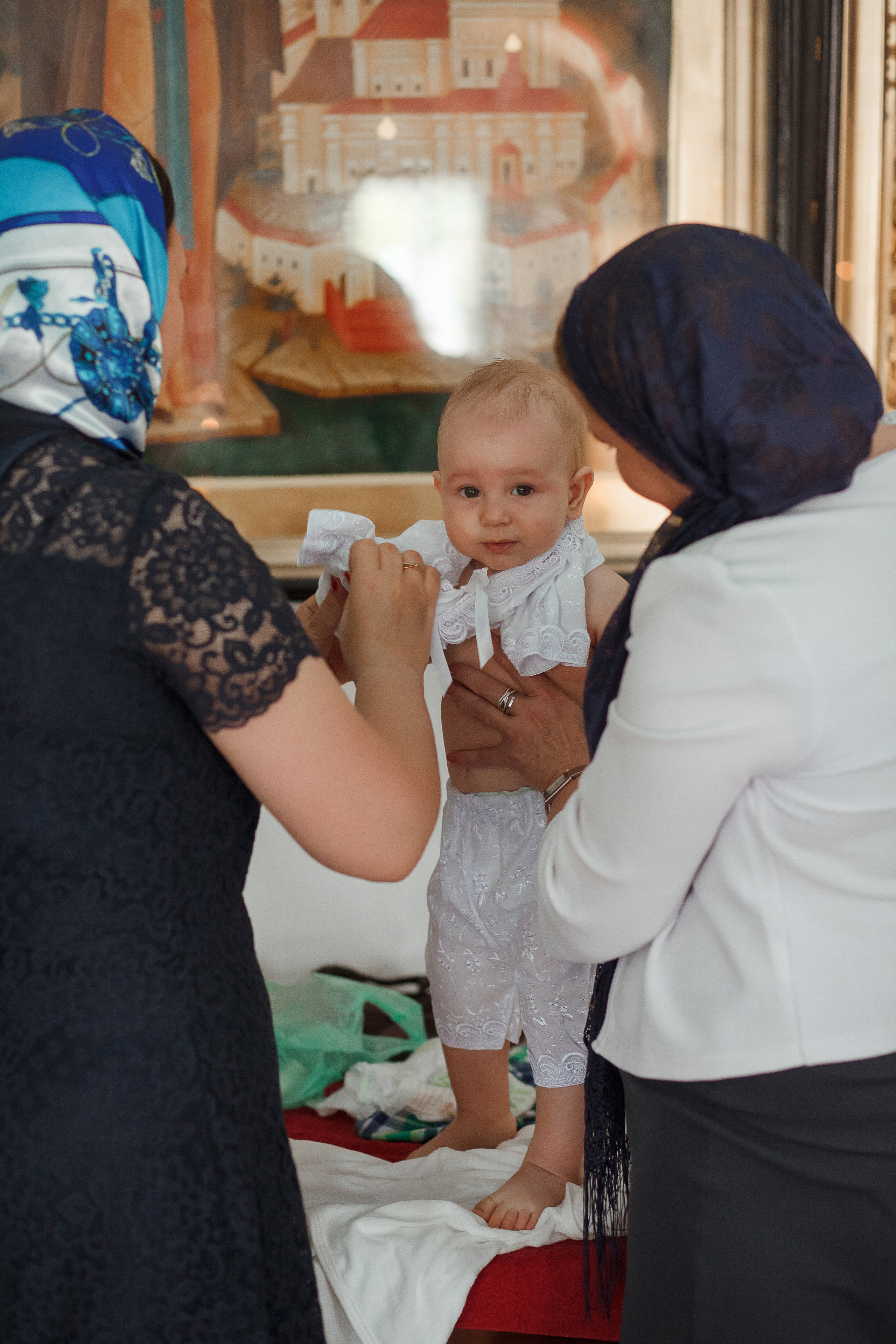 Фотосессия крещения и венчания в храмах Твери. Свадебный и семейный фотограф в Твери и Тверской области