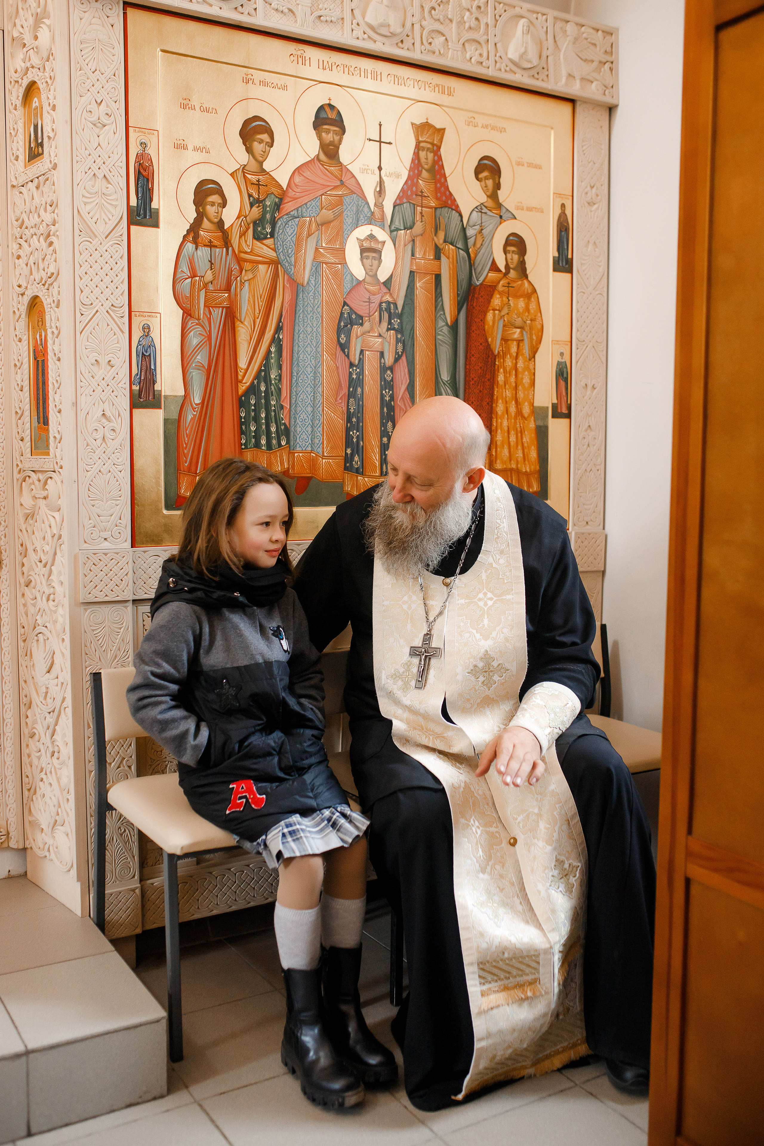 Фотосессия крещения и венчания в храмах Твери. Свадебный и семейный фотограф в Твери и Тверской области