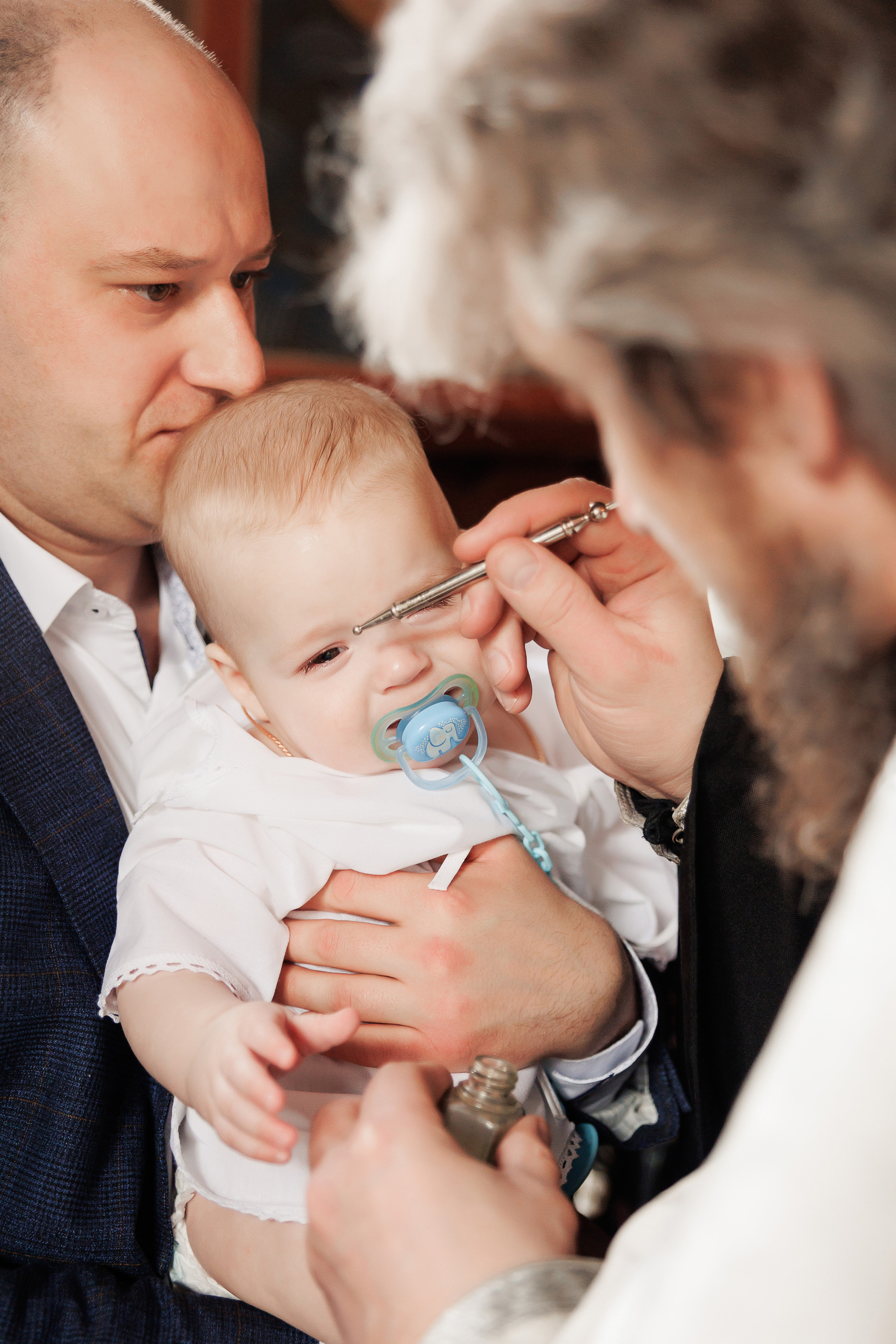 Фотосессия крещения и венчания в храмах Твери. Свадебный и семейный фотограф в Твери и Тверской области