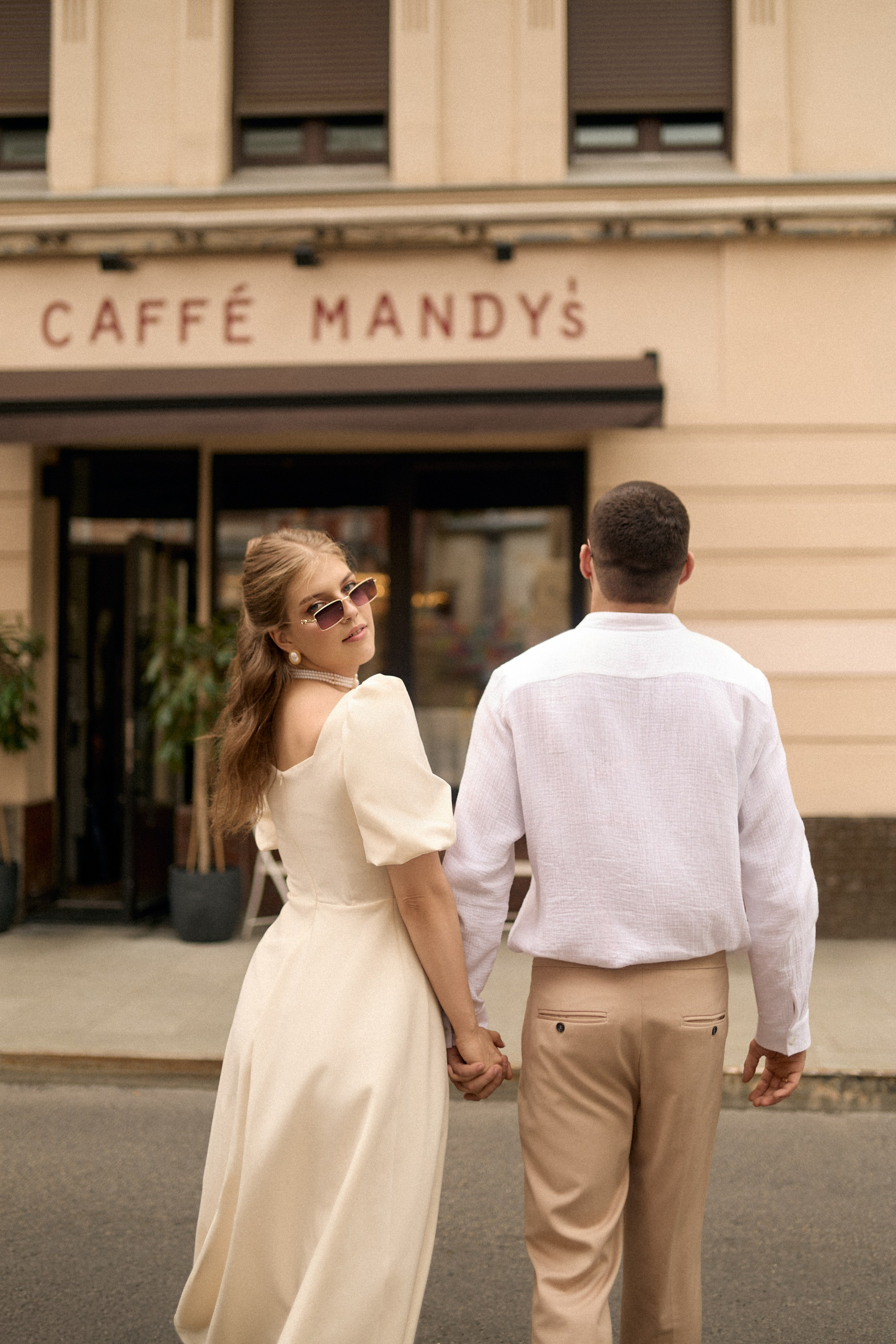 Свадебная Фотосессия в Грибоедовском загсе. Сестры Карабаза. Фотографы и ретушеры в Москве и Санкт-Петербурге