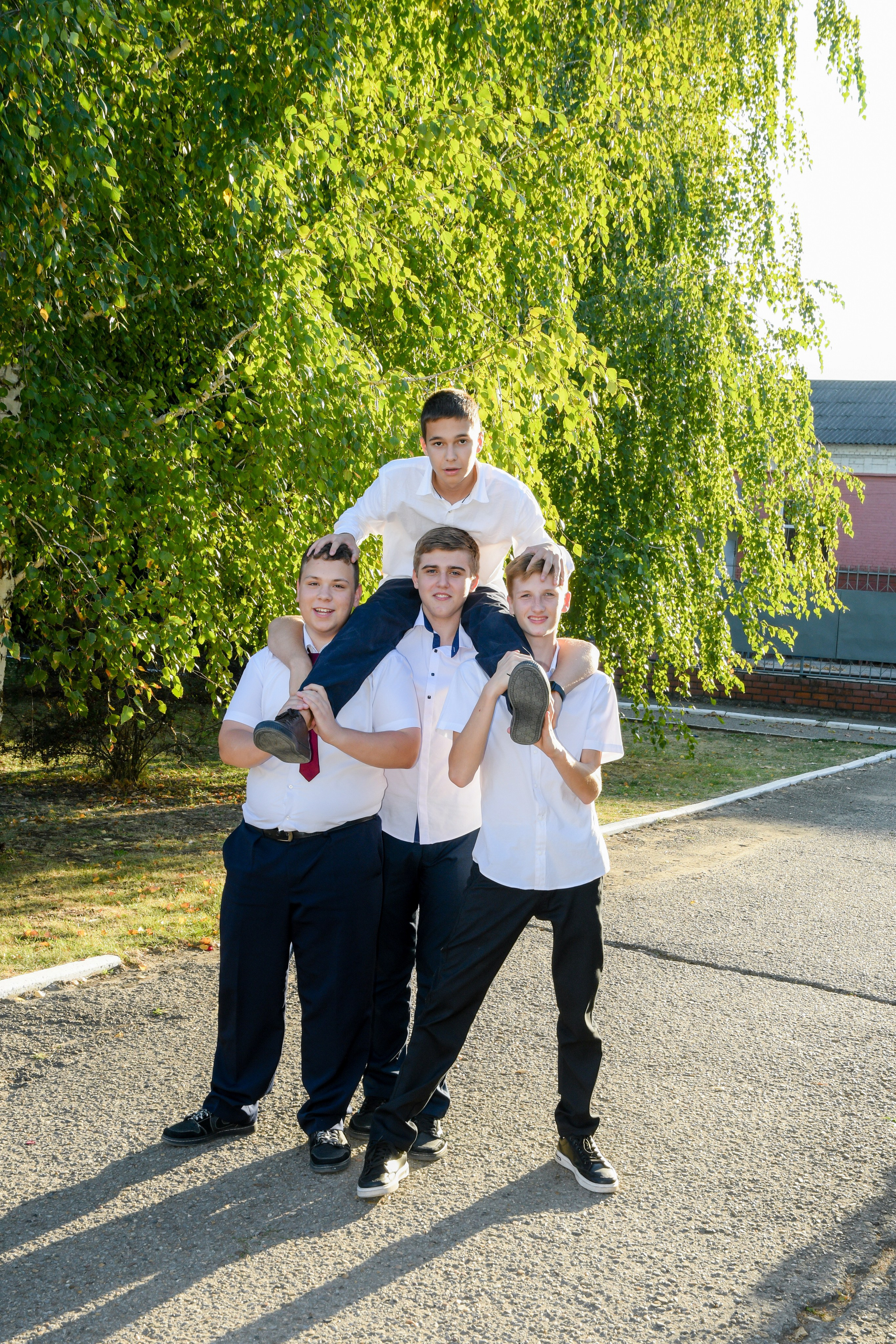 Альбомы для 9-11 классов. Вячеслав Скрипник Фотограф Краснодар