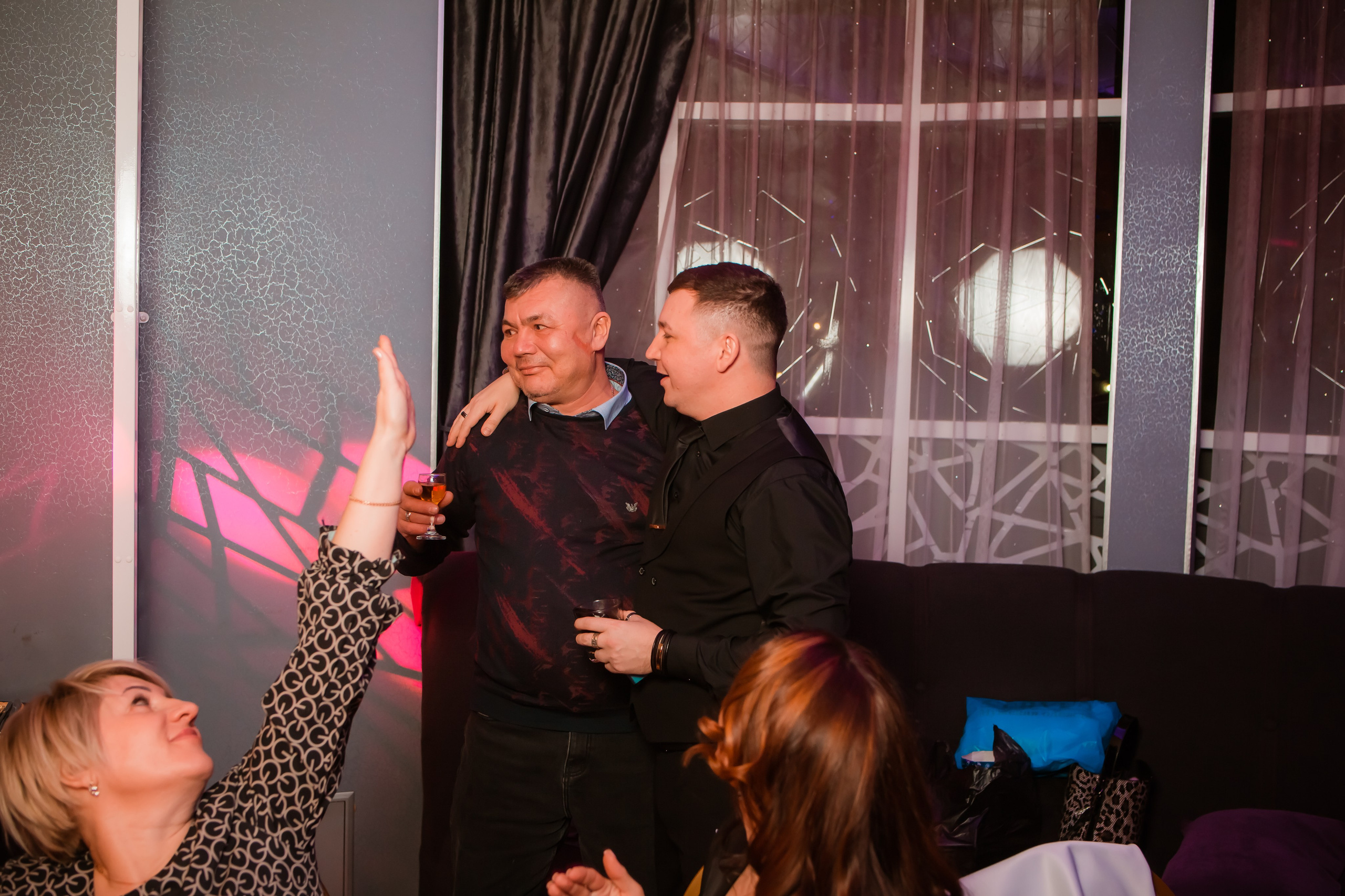 День Рождение Рябинина Ивана. Репортажный фотограф Василий Сазонов в Нижневартовске