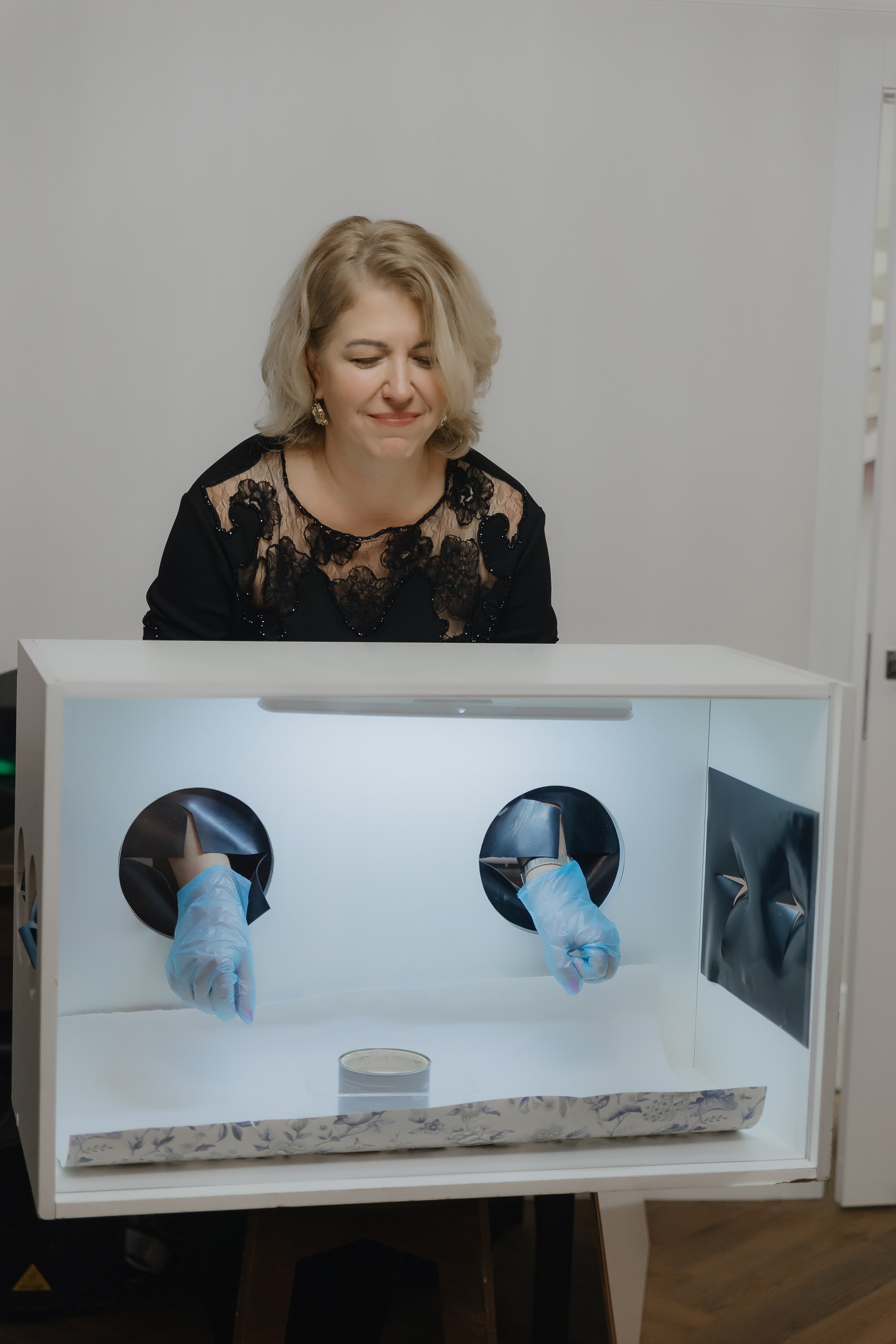 Открытие нового пространства интерьерного салона L. DECO в феврале 2025. L. Deco интерьерный салон. Краски/обои/лепной декор