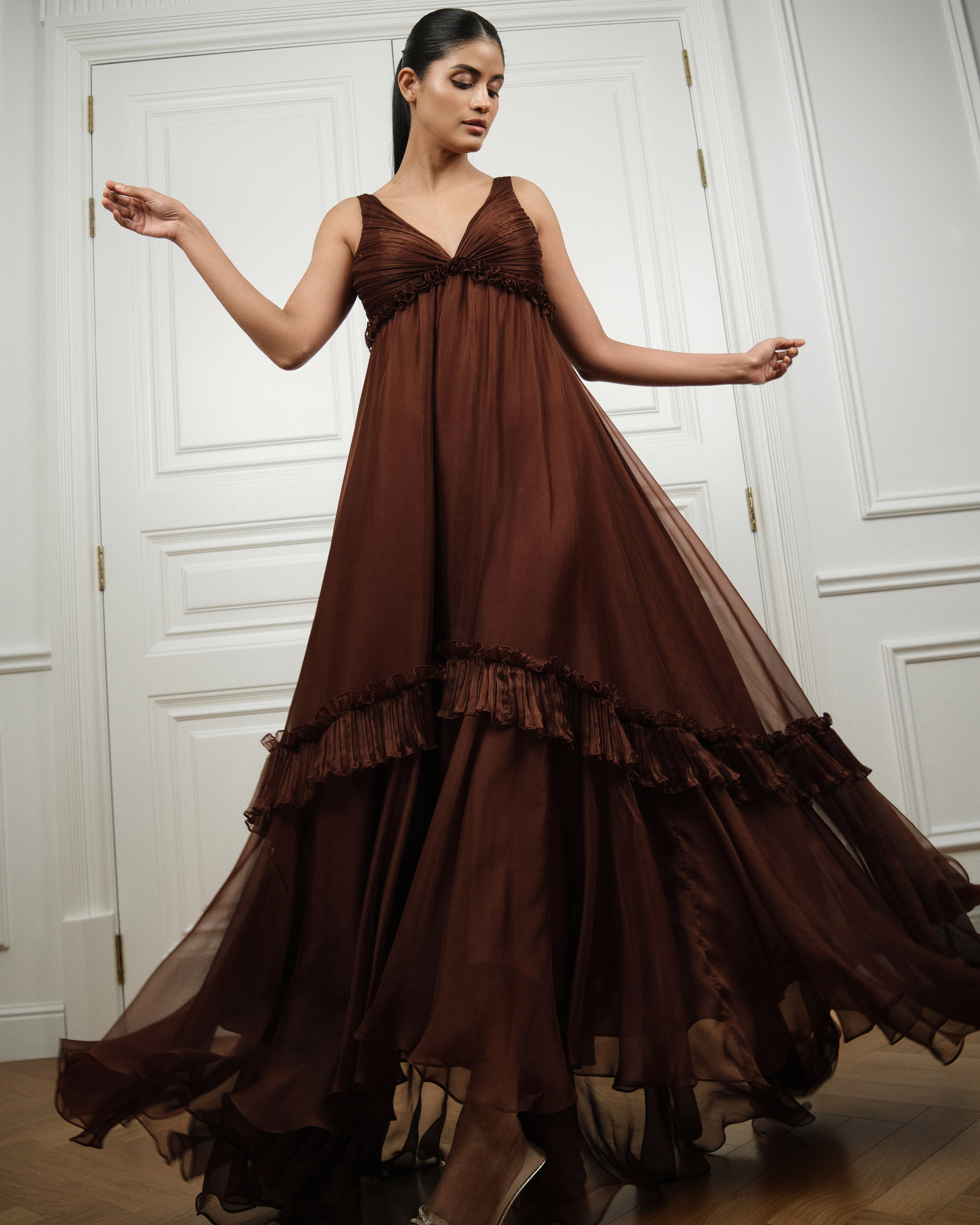 Brand Dress. NOIZOMAX Художественный фотограф в Дубай